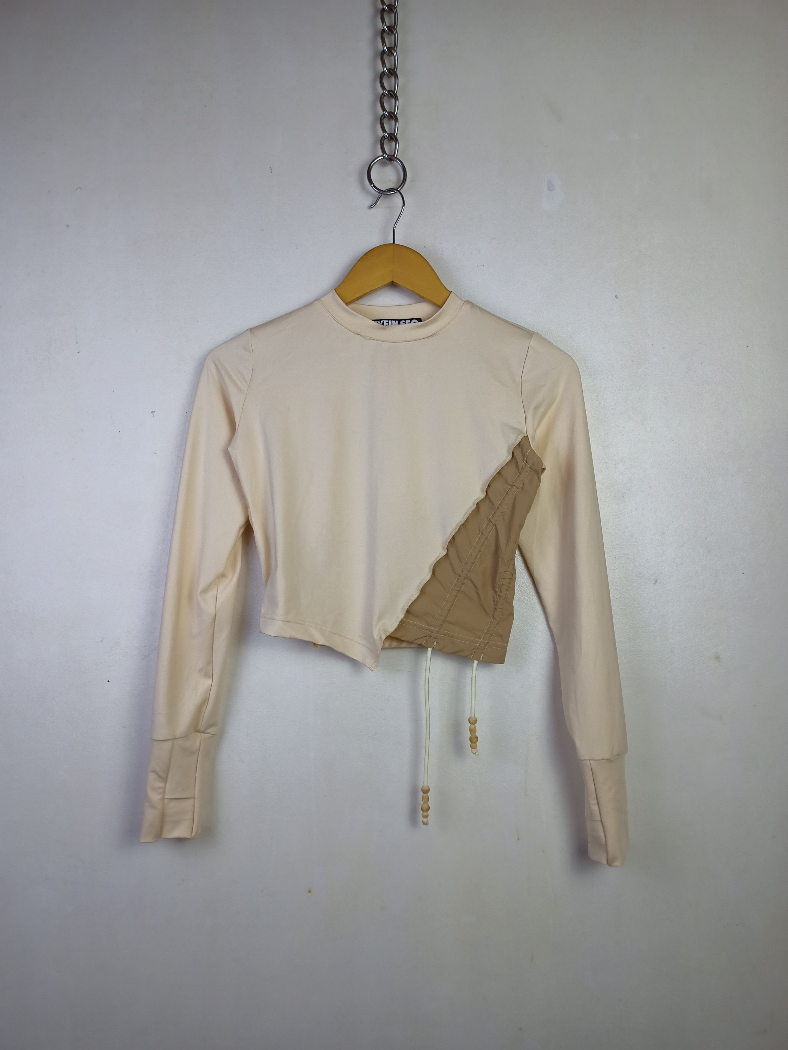 Hyein Seo HYEIN SEO TWISTED LONGSLEEVE CROPPED SHIRT Size L / US 10 / IT 46 - 2 Thumbnail