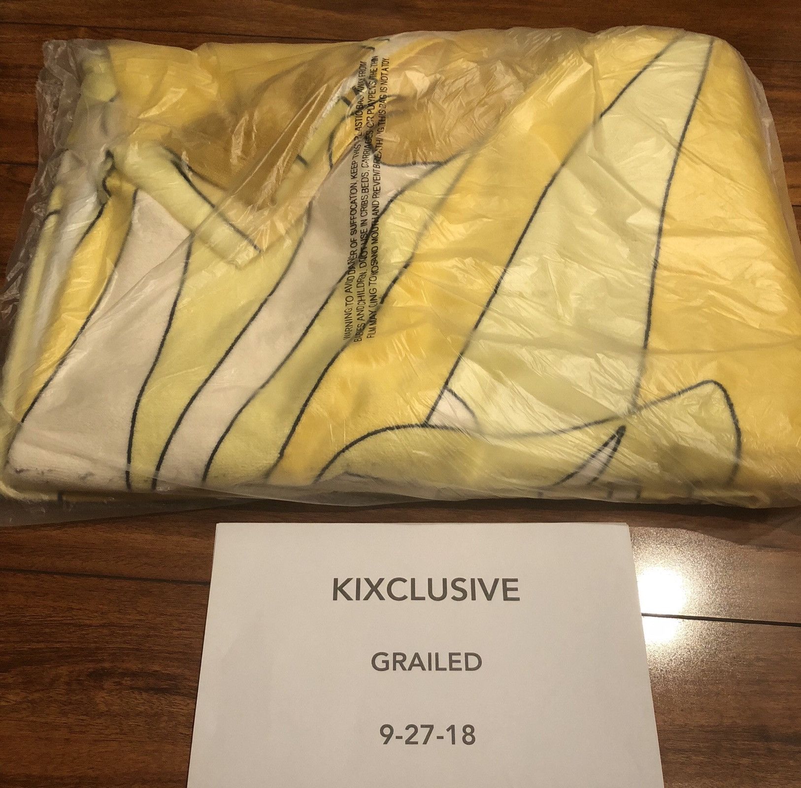 Supreme Abstract Beach Towel Yellow Size ONE SIZE - 3 Thumbnail