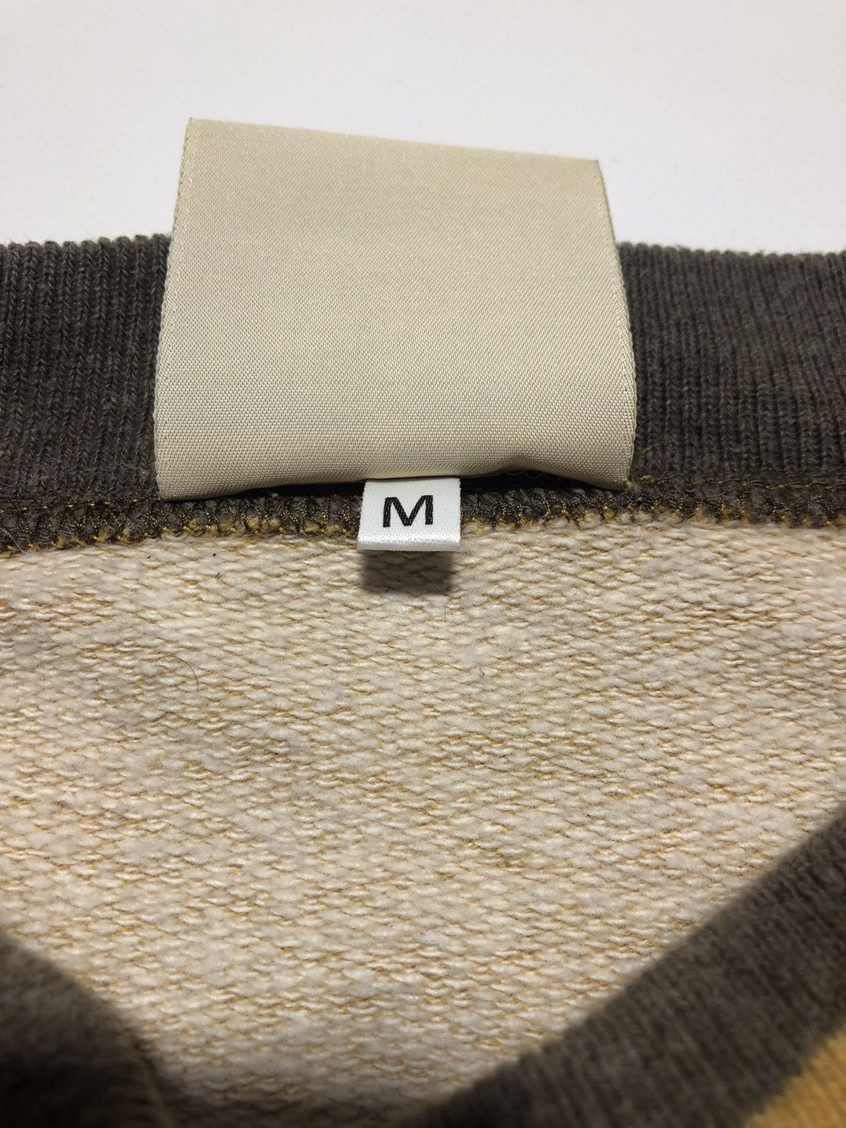 Hugo Boss Hugo Boss Vintage Sweatshirt Size US M / EU 48-50 / 2 - 8 Thumbnail