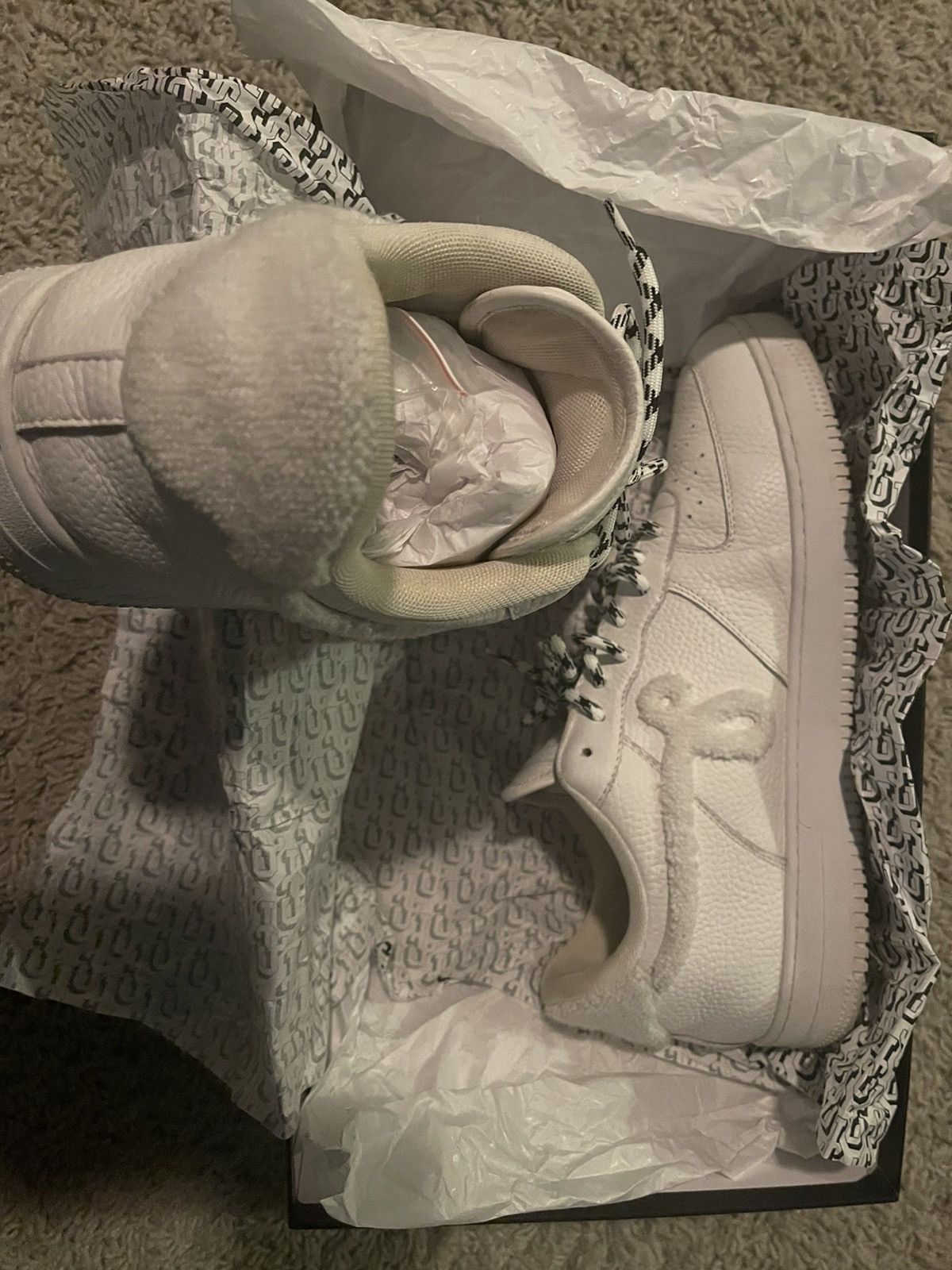 John Geiger AG1 white Size US 13 / EU 46 - 2 Thumbnail