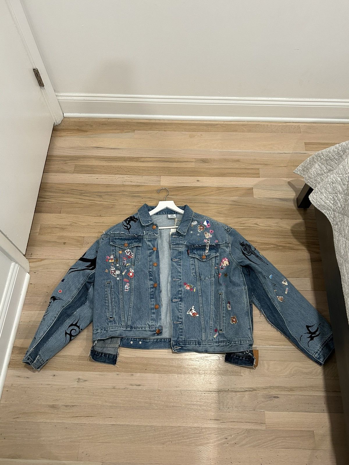 Vetements tribal hotsell denim jacket