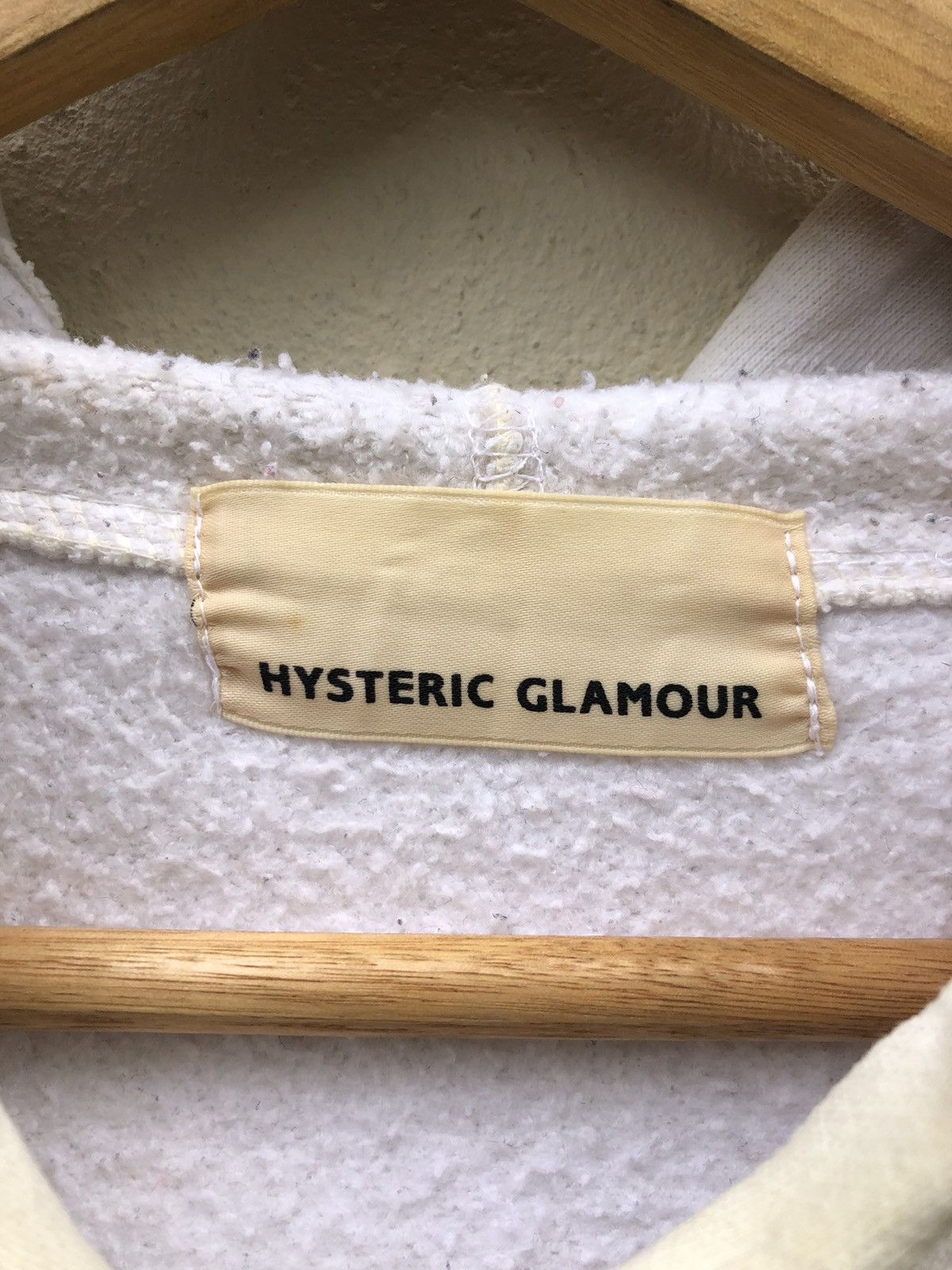 Hysteric Glamour Hysteric Glamour baddy powder White Hoodies Size US M / EU 48-50 / 2 - 7 Thumbnail