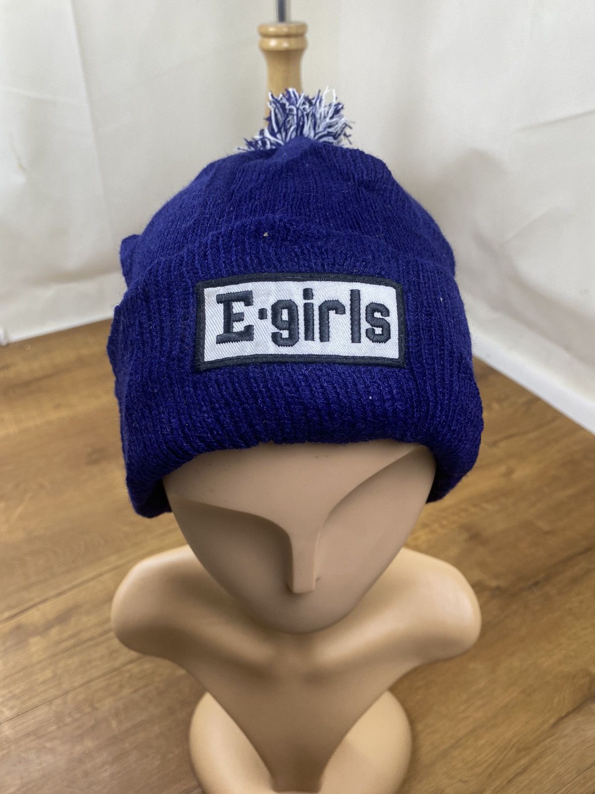 Other Vintage E-Girls Winter Beanie Hat Size ONE SIZE - 1 Thumbnail