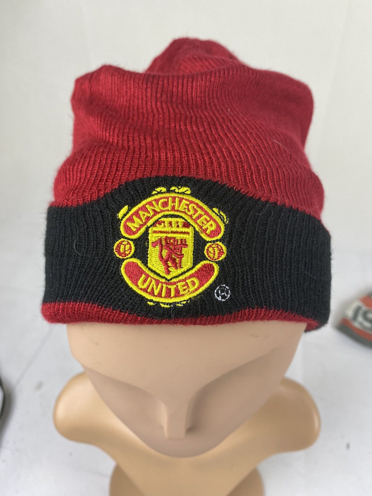Gear for Sports Manchester United Football Beanie Hat Sportswear Size ONE SIZE - 1 Thumbnail