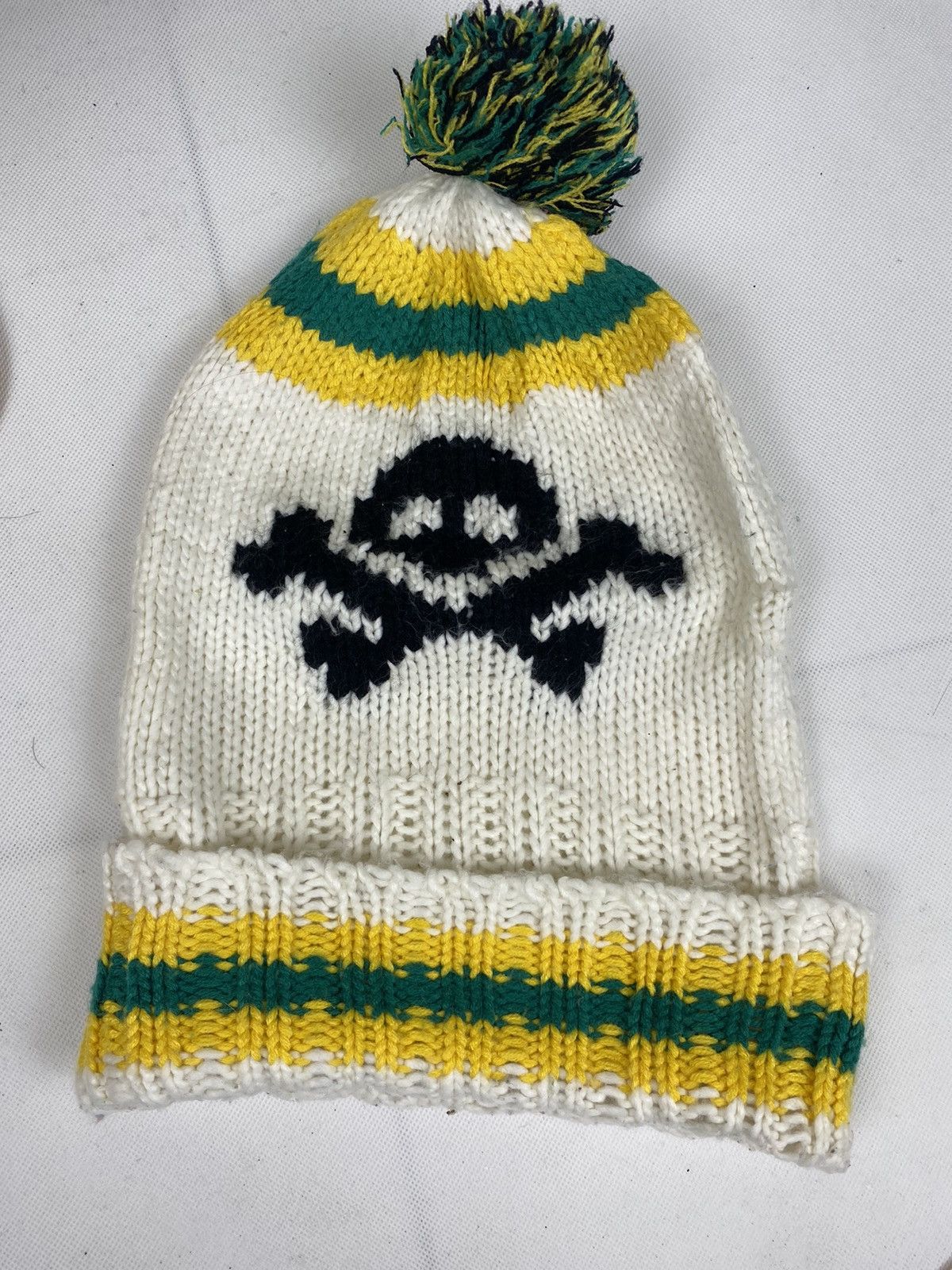 Japanese Brand Skulls Pom Beanie Hat Streetwear Winter Fashion Size ONE SIZE - 1 Thumbnail