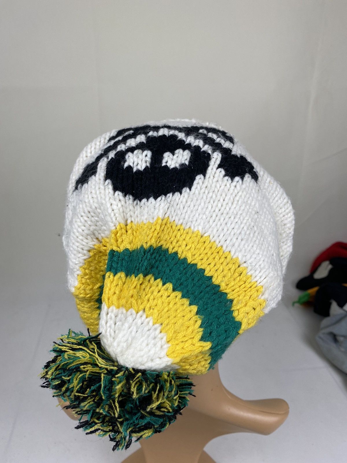 Japanese Brand Skulls Pom Beanie Hat Streetwear Winter Fashion Size ONE SIZE - 4 Thumbnail