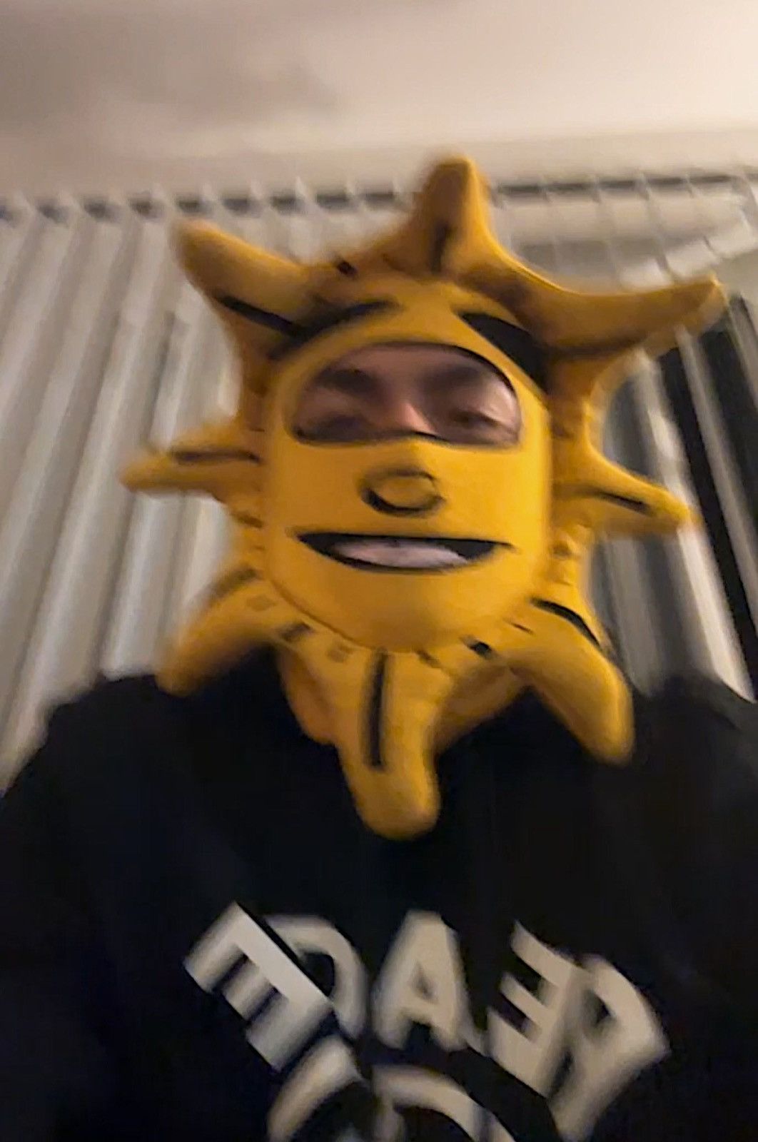 Glo Gang × Streetwear × Supreme Glo gang sun mask | Grailed