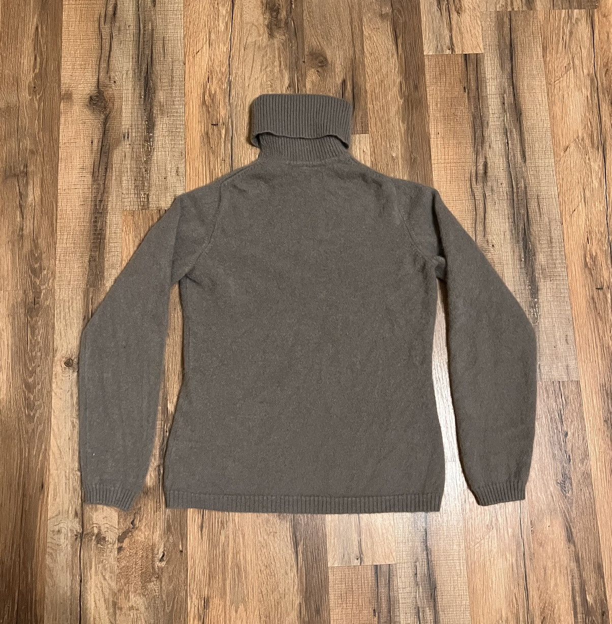 Loro Piana Loro Piana Kashmir Turtleneck Sweater Size L / US 10 / IT 46 - 2 Thumbnail