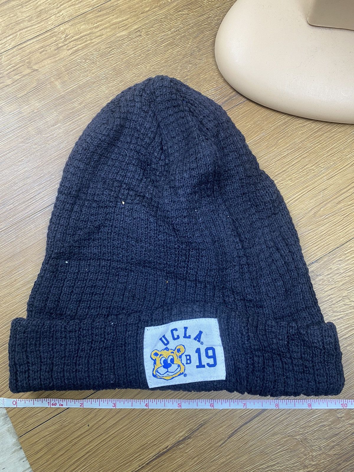 Vintage Vintage UCLA B19 Winter Beanie Hat Size ONE SIZE - 6 Thumbnail