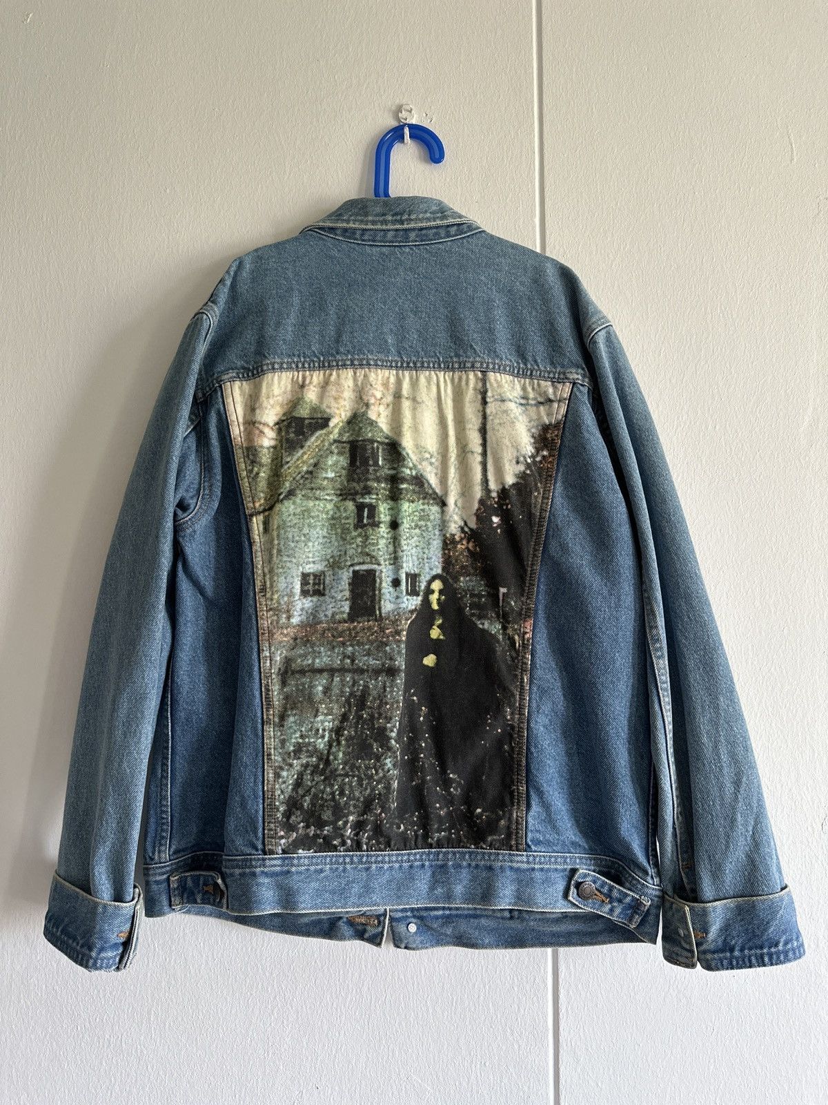 Very rare SS16 Supreme x Black Sabbath denim trucker jacket M