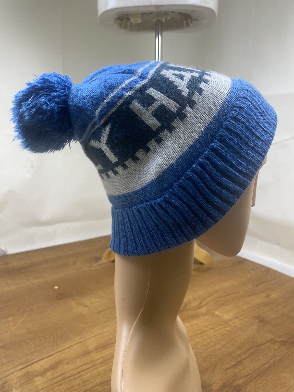 Helly Hansen Vintage Helly Hansen Winter Beanie Hat Size ONE SIZE - 1 Thumbnail