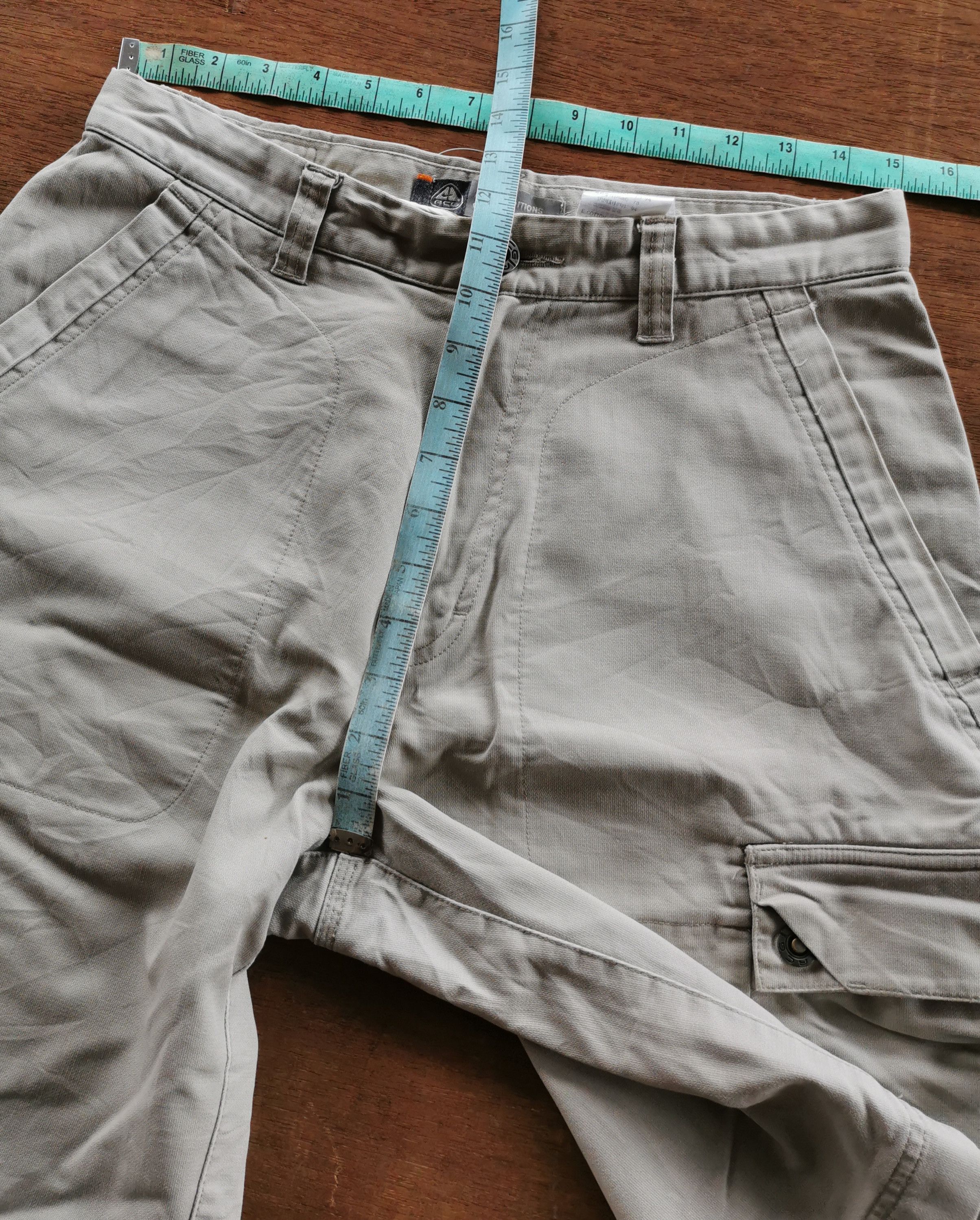 MMW × Nike ACG × Vintage RARE Vintage Nike ACG Cargo Shorts Size US 30 / EU 46 - 7 Thumbnail