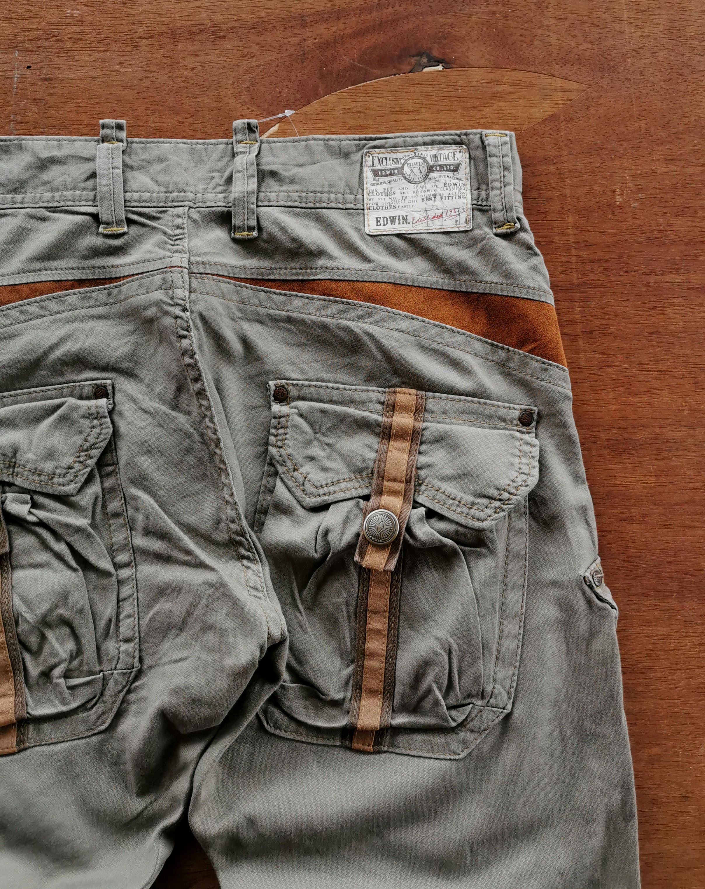 Edwin Edwin Japan Patch Pocket Cargo Pants Size US 33 - 4 Thumbnail