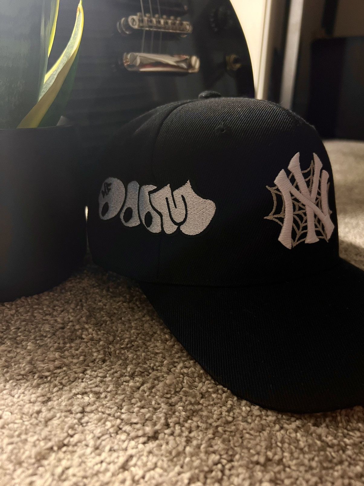 Mf Doom × New York Yankees × Streetwear MF DOOM x NY Webbed