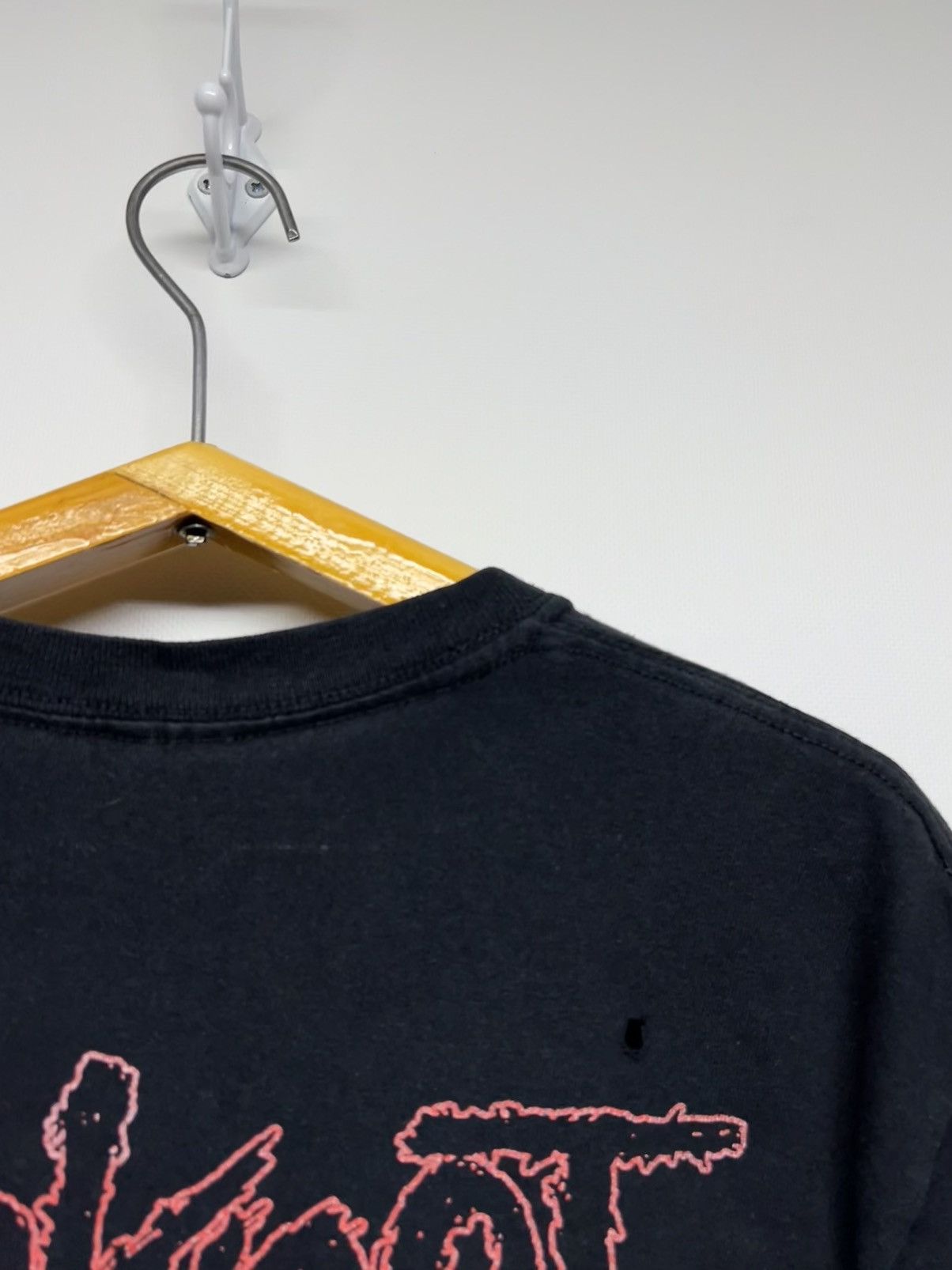 Band Tees × Slipknot Y2k Faded Slipknot 2019 European Tour T-Shirt Size US S / EU 44-46 / 1 - 7 Thumbnail