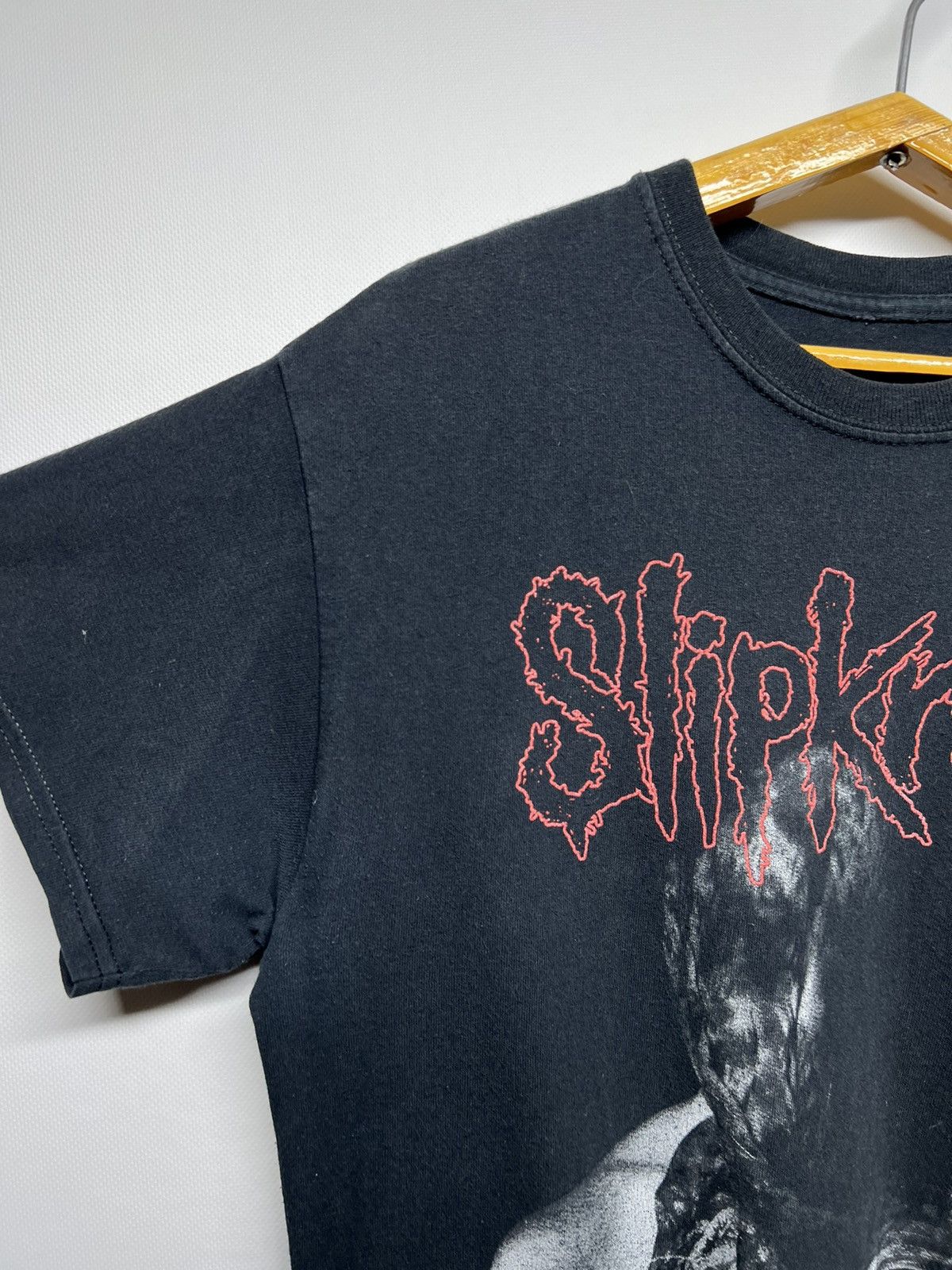 Band Tees × Slipknot Y2k Faded Slipknot 2019 European Tour T-Shirt Size US S / EU 44-46 / 1 - 3 Thumbnail