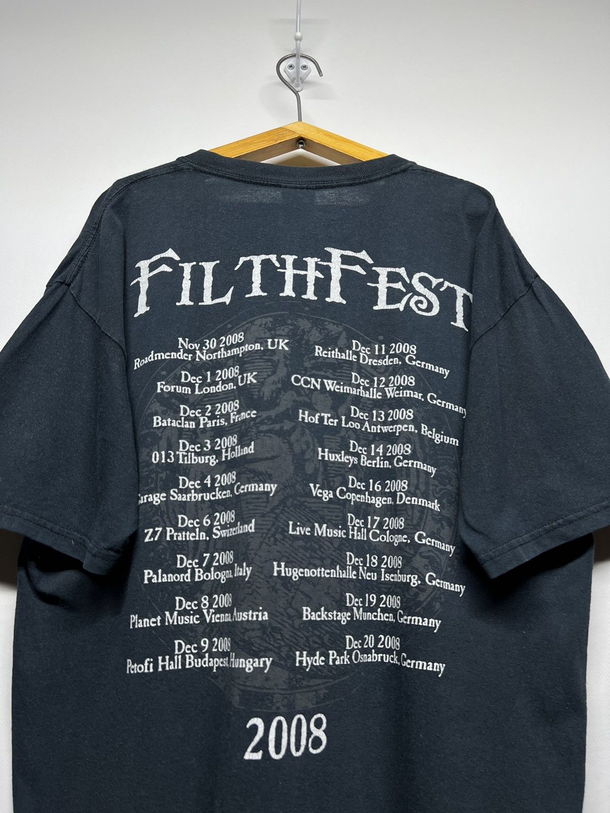 Band Tees Vintage 2008 Cradle Of Filth Fest Tour T-Shirt Size US L / EU 52-54 / 3 - 7 Thumbnail