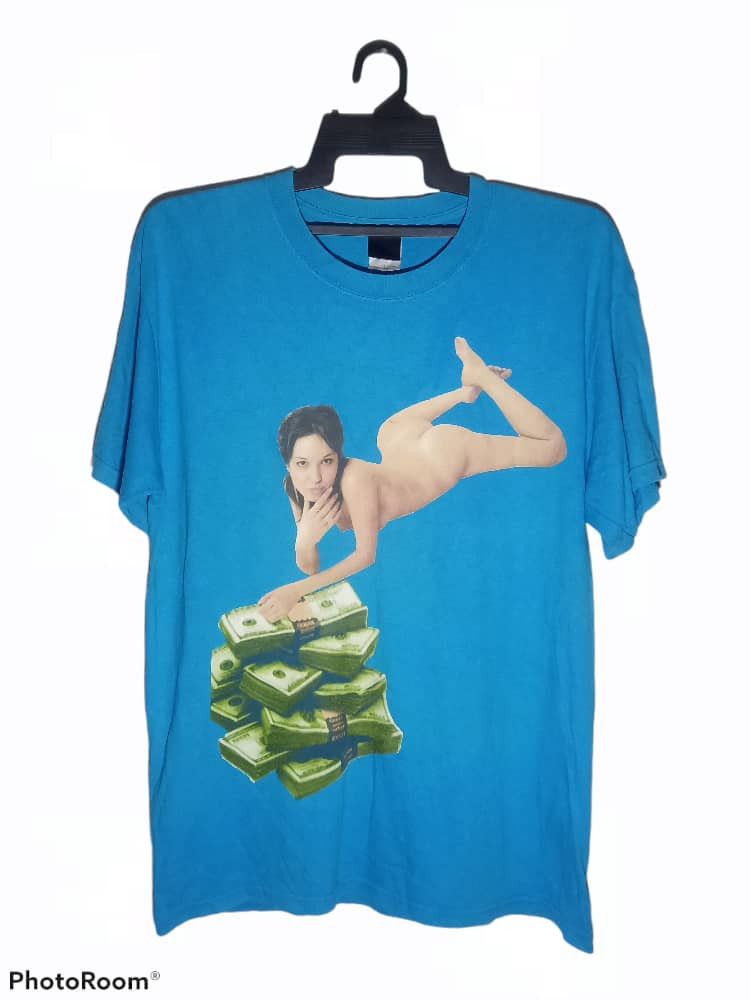 Naked sexy women with miilion dolar shirts