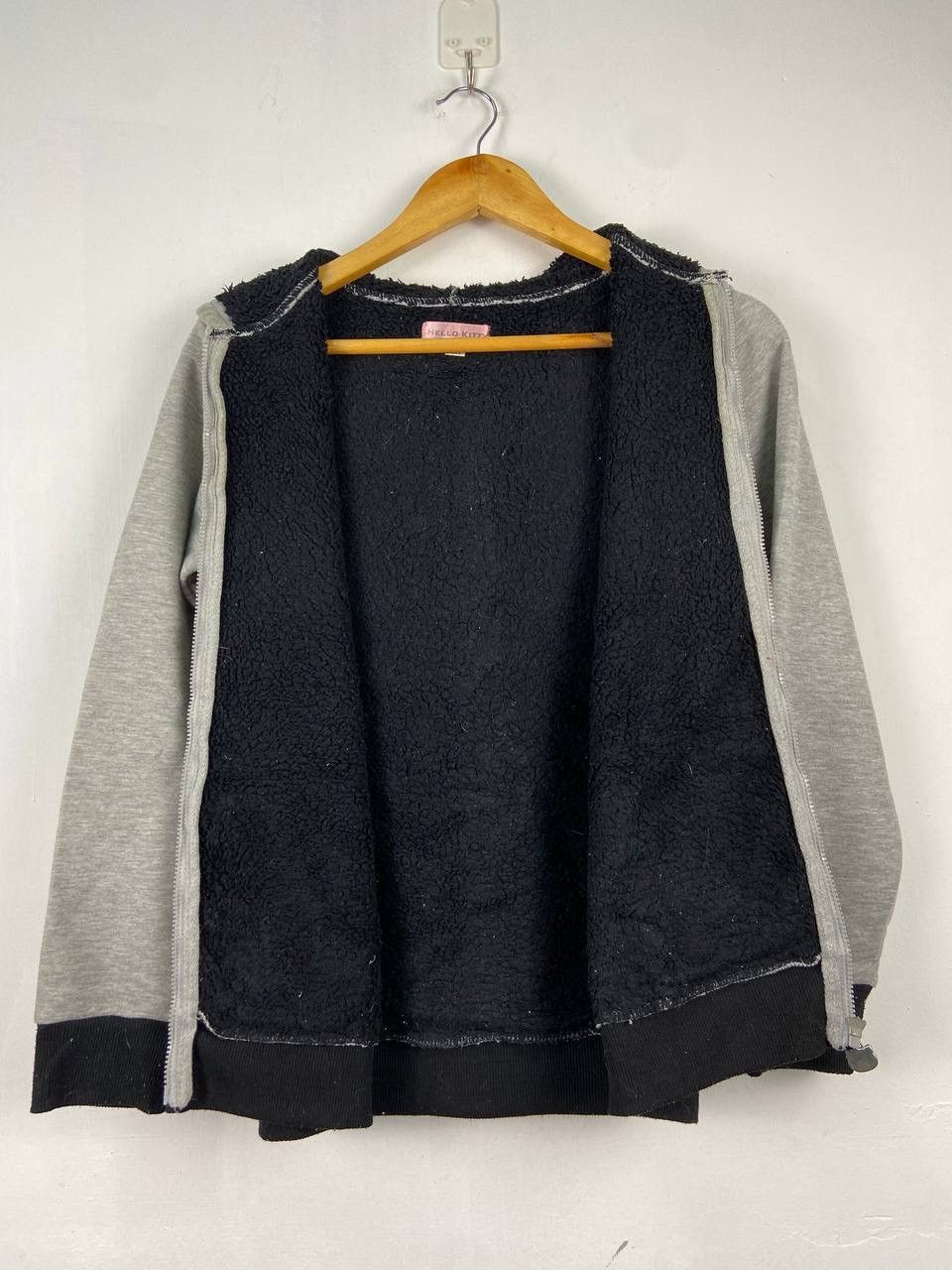 Cartoon Network × Vintage Vintage Hello Kitty crop top Hoodie Sweater Fleece Lining Size XS / US 0-2 / IT 36-38 - 3 Thumbnail