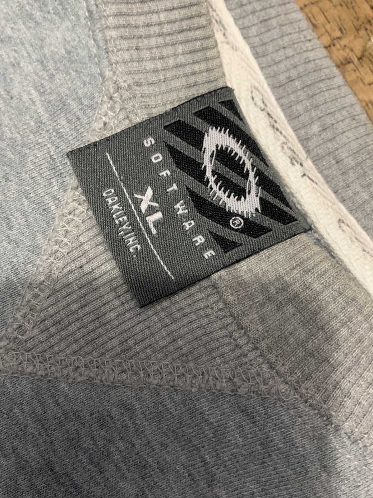 Other Oakley software crewneck iconic logo Size US XL / EU 56 / 4 - 4 Thumbnail