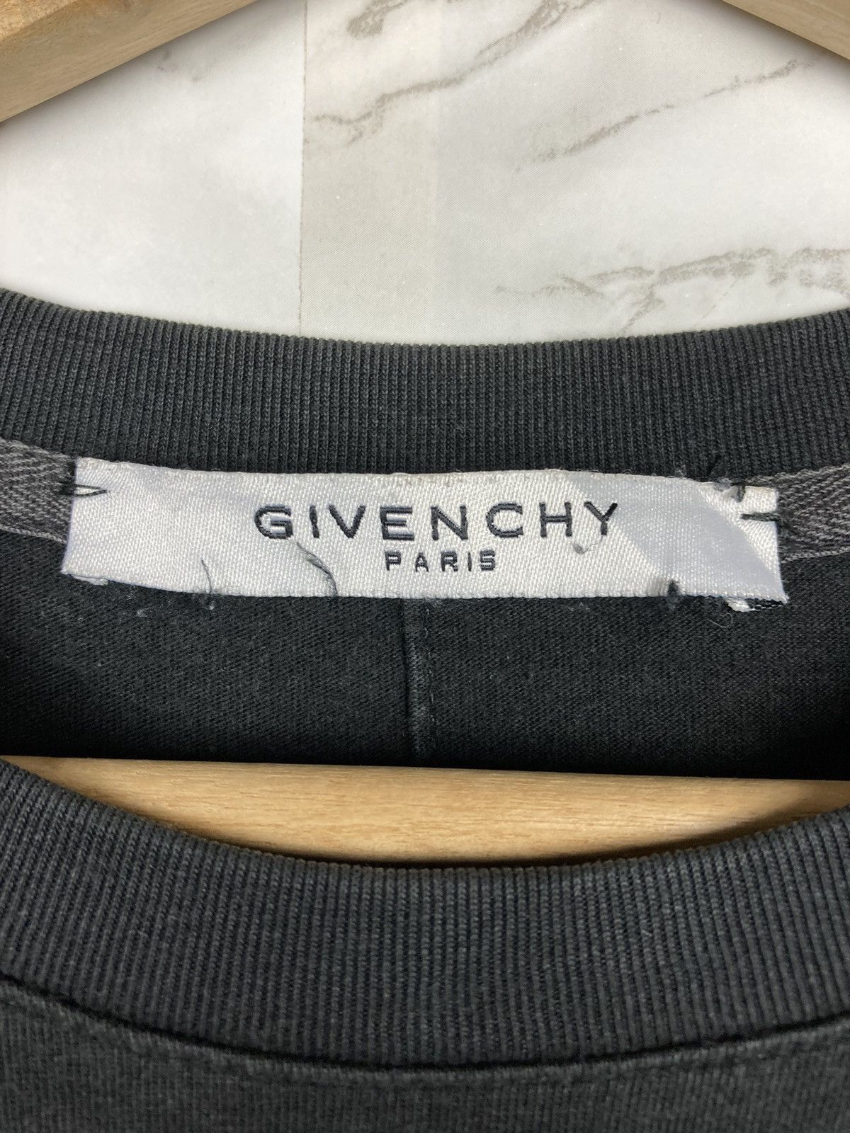 Summit Clothing Givency Two Face Tee Size US L / EU 52-54 / 3 - 7 Thumbnail