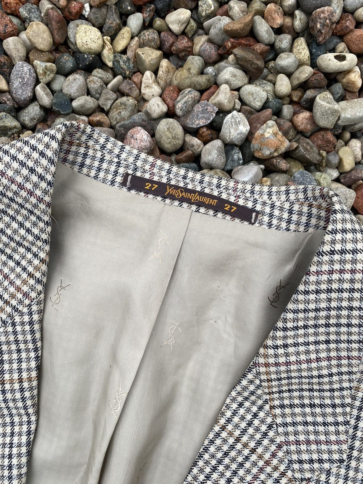 Vintage × Yves Saint Laurent Yves Saint Laurent Vintage Wool Silk Checked Blazer Size US L / EU 52-54 / 3 - 4 Thumbnail