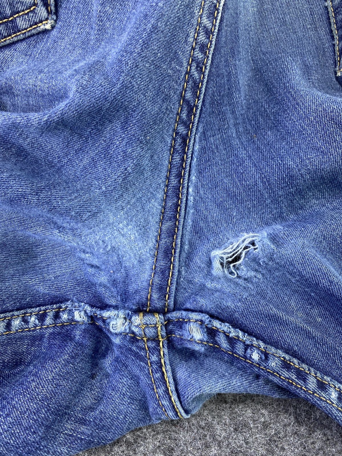 Jean × Levi's × Vintage VINTAGE LEVIS 514 BLUE WASH JEANS -J013 Size US 36 / EU 52 - 11 Thumbnail