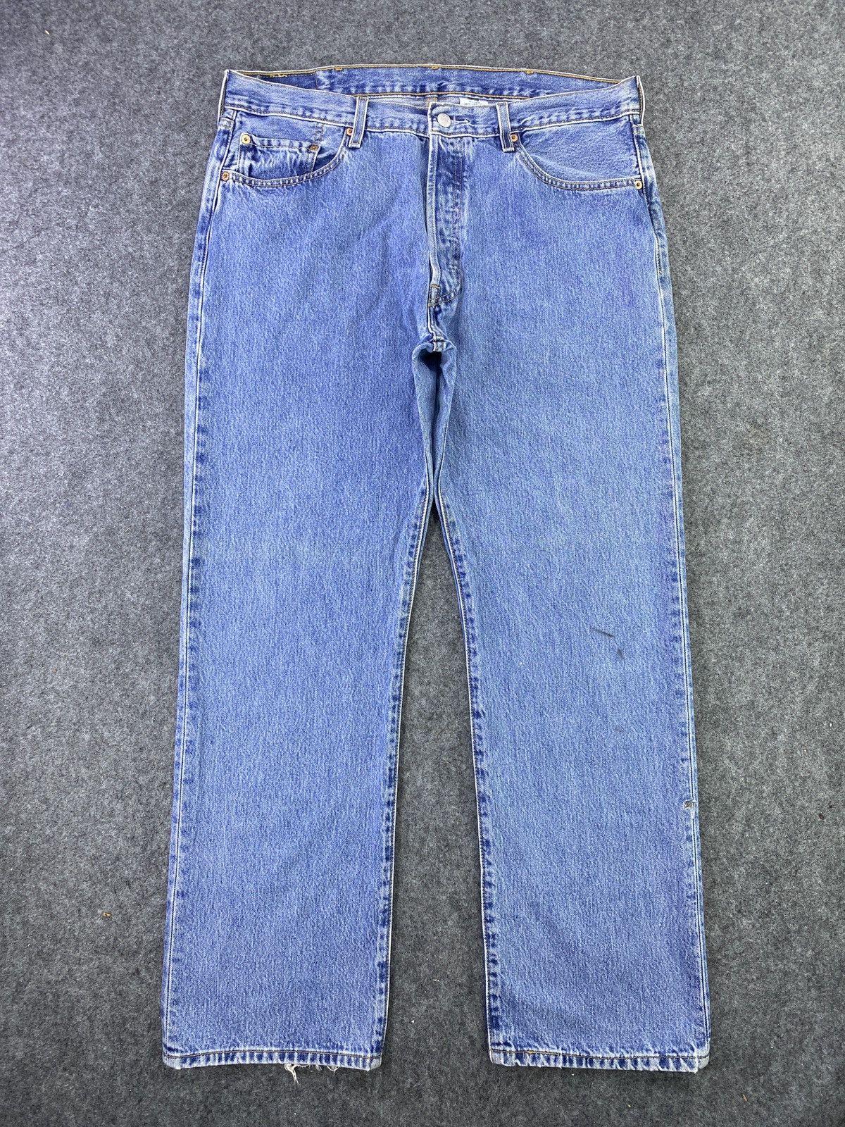 Jean × Levi's × Vintage VINTAGE LEVIS 501 BLUE JEANS 38x32 - J016 Size US 38 / EU 54 - 1 Thumbnail