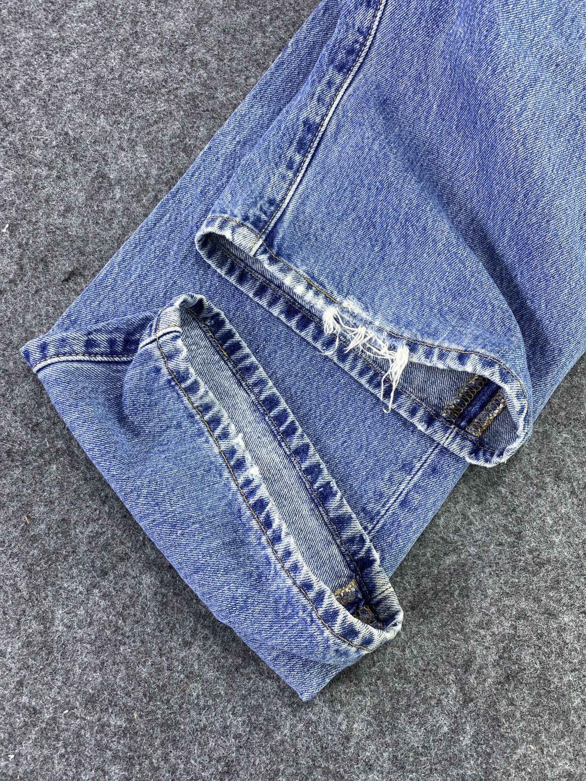 Jean × Levi's × Vintage VINTAGE LEVIS 501 BLUE JEANS 38x32 - J016 Size US 38 / EU 54 - 12 Thumbnail