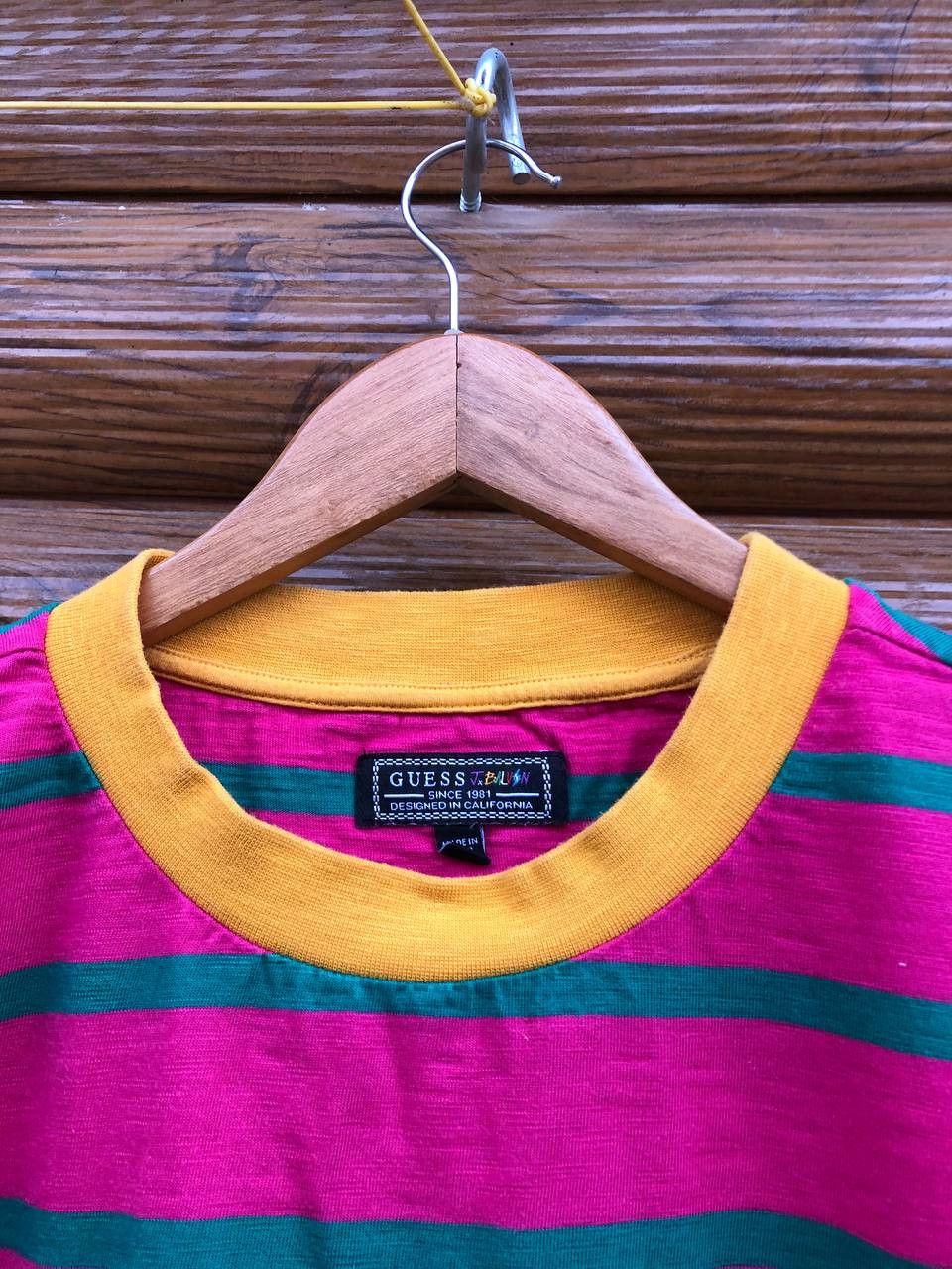 Guess Guess x J Balvin Vibras T-Shirt Pink 80s Retro Vintage Size US M / EU 48-50 / 2 - 5 Thumbnail