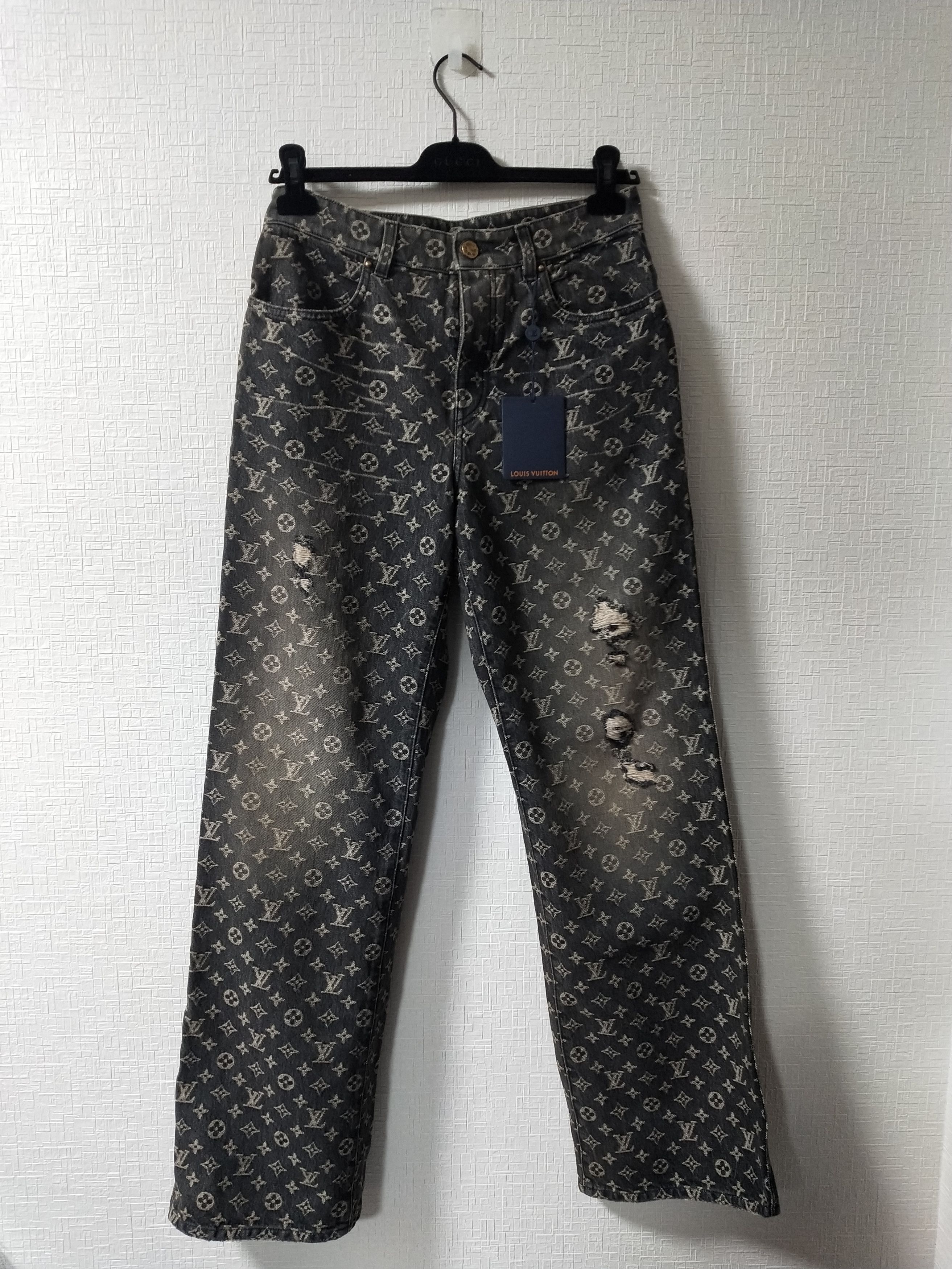 Louis Vuitton Made to Order Embroidered Monogram Baggy Denim Pants BLACK. Size 40