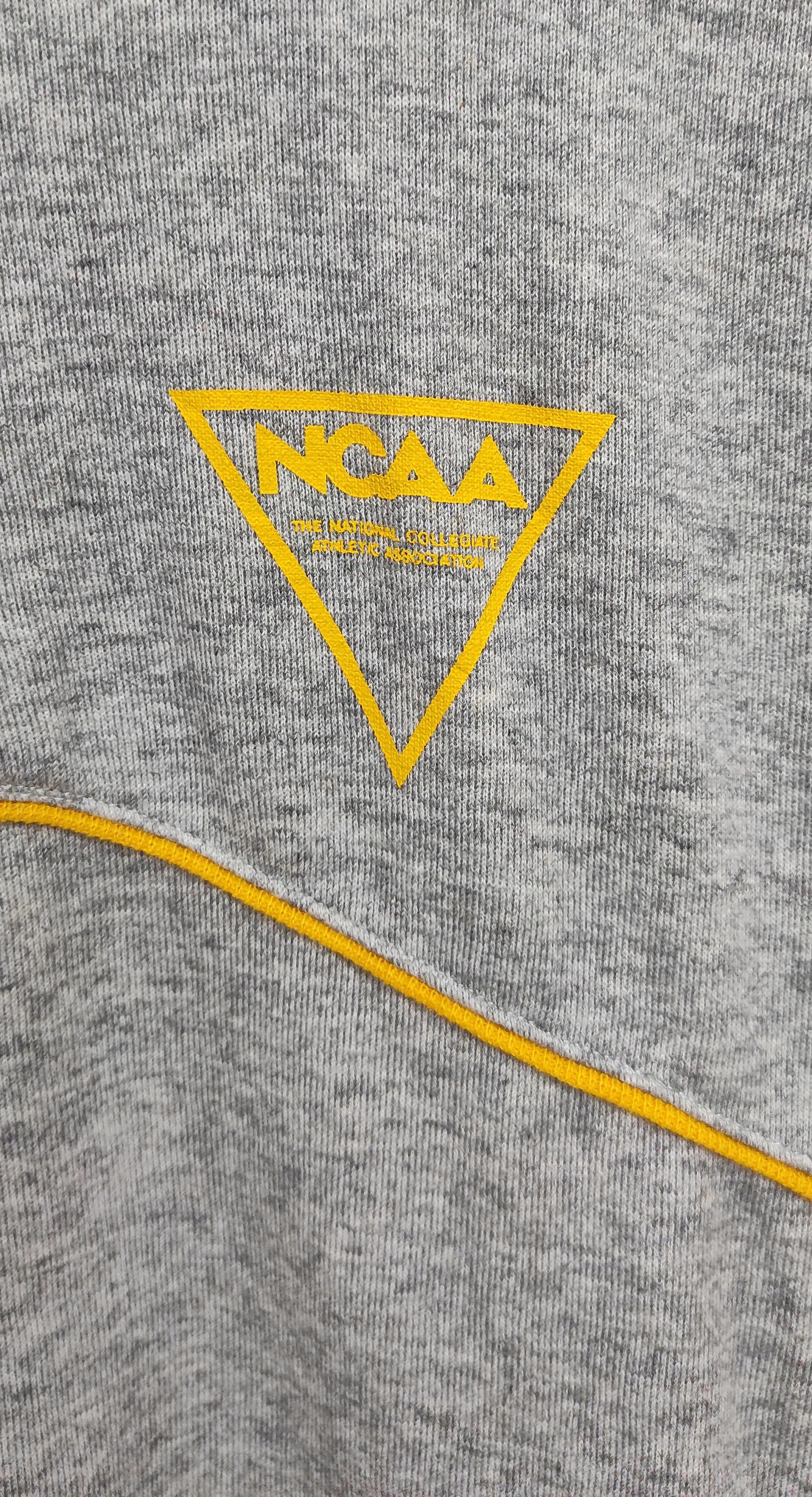 NCAA Vintage 90's NCAA Raglan College sweat jacket Size US M / EU 48-50 / 2 - 7 Thumbnail
