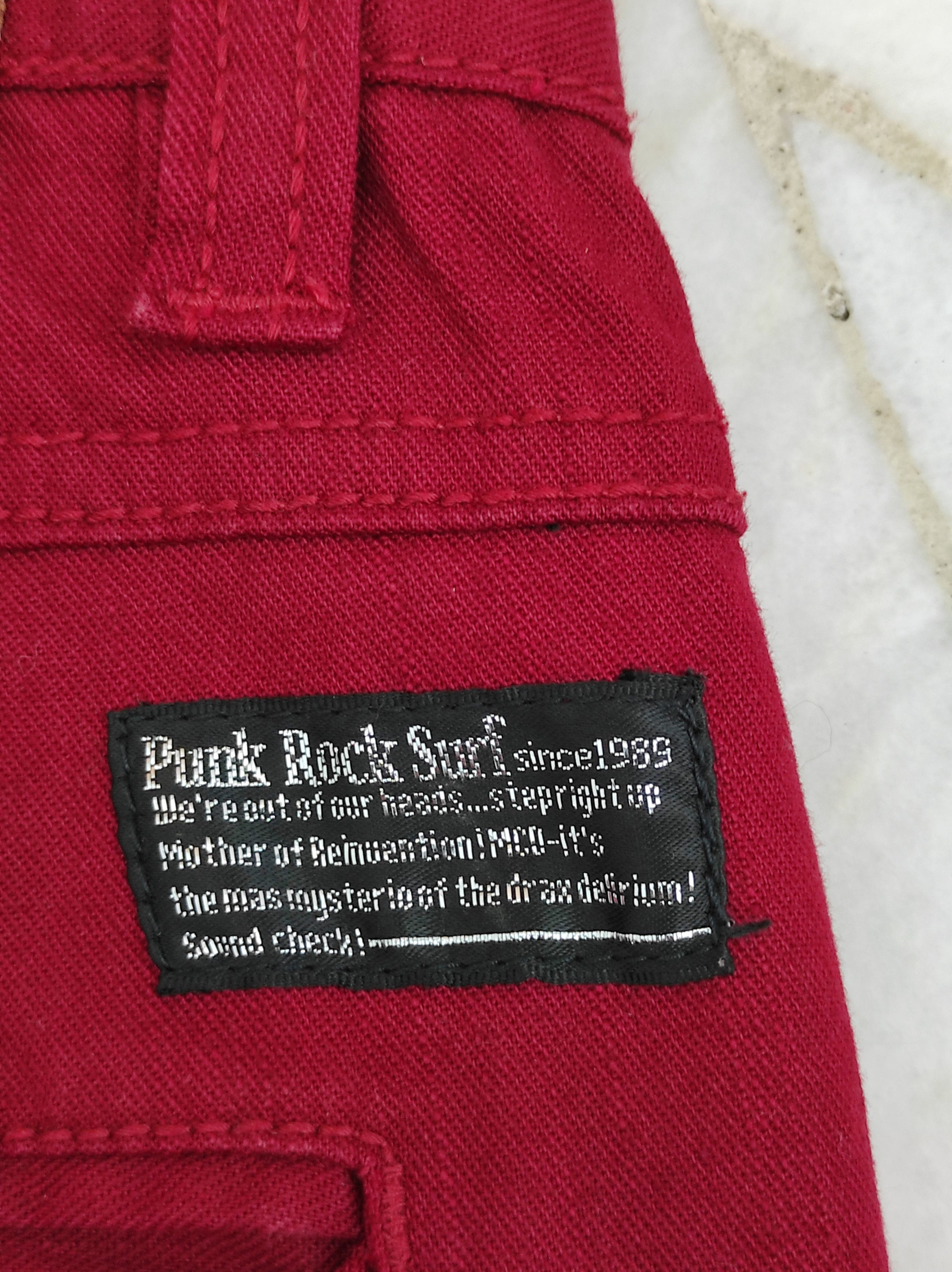 Gotcha MORE CORE DIVISION M.C.D Punk Rock Surf by Michael Tomson Size US 31 - 13 Thumbnail