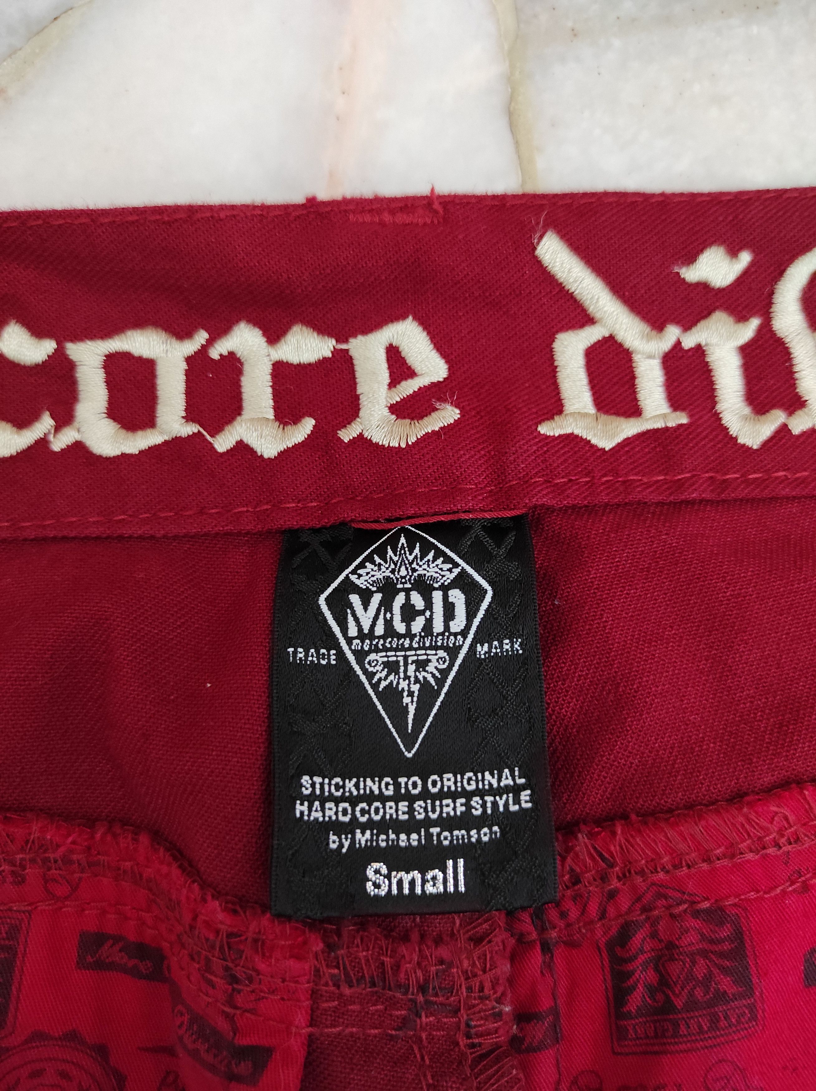 Gotcha MORE CORE DIVISION M.C.D Punk Rock Surf by Michael Tomson Size US 31 - 3 Thumbnail