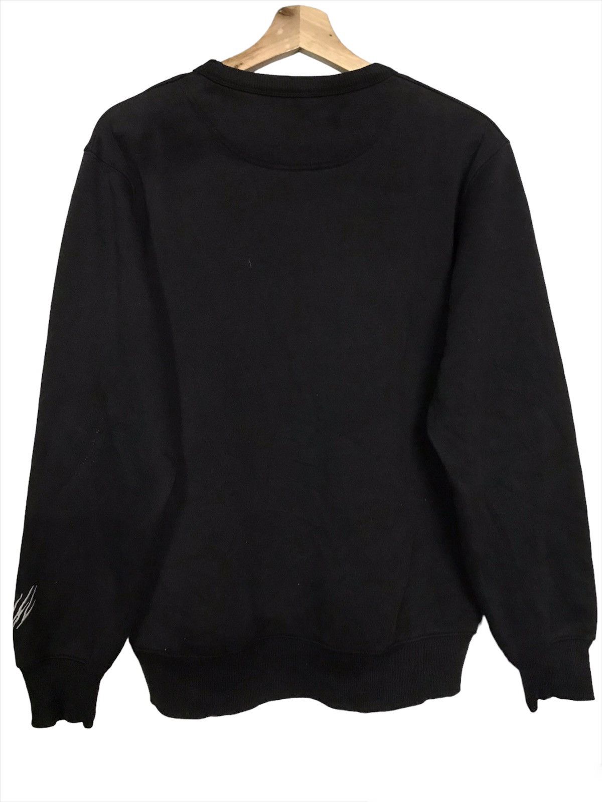 Playstation Monster Hunter Sweatshirt Crewneck Pullover Size US S / EU 44-46 / 1 - 2 Thumbnail