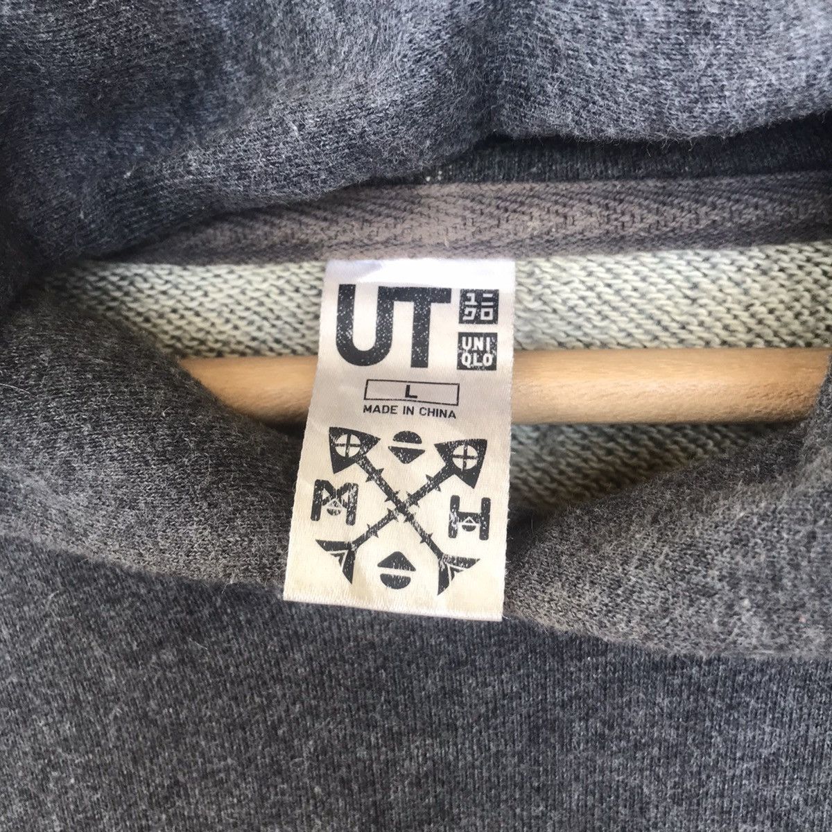 Anime × Japanese Brand Sweater Hoodie Anime Monster Hunter X Size US L / EU 52-54 / 3 - 3 Thumbnail