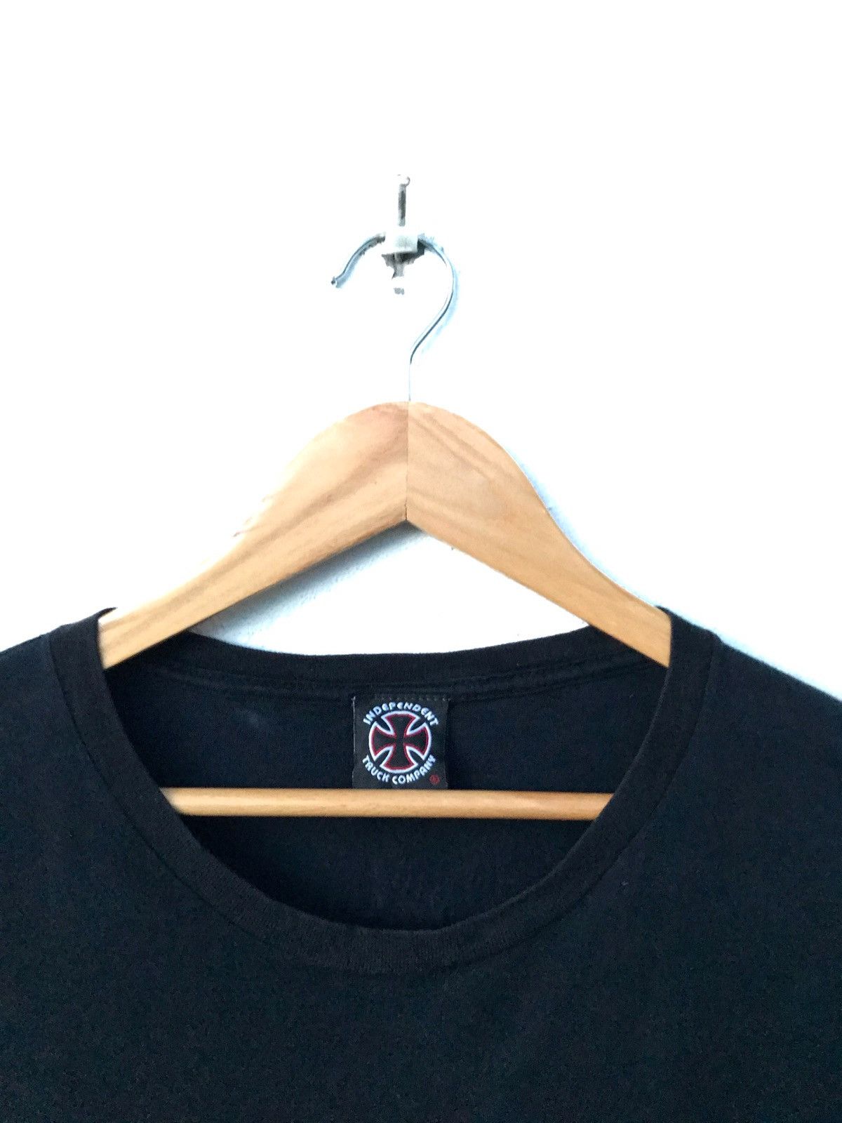 Independent Truck Co. Vintage Independent Truck Co. Big Logo Target Size US XL / EU 56 / 4 - 6 Thumbnail