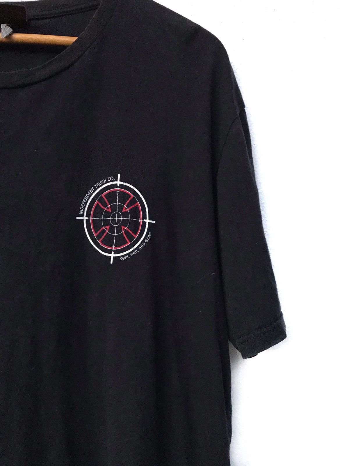 Independent Truck Co. Vintage Independent Truck Co. Big Logo Target Size US XL / EU 56 / 4 - 4 Thumbnail