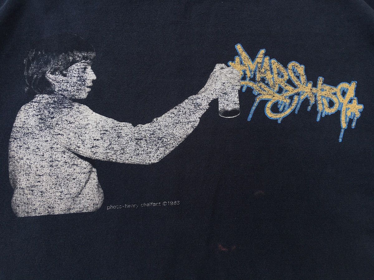 Stussy Vtg Stussy Customade Carlos Rodriguez X Henry Chalfant Tee Size US M / EU 48-50 / 2 - 3 Thumbnail