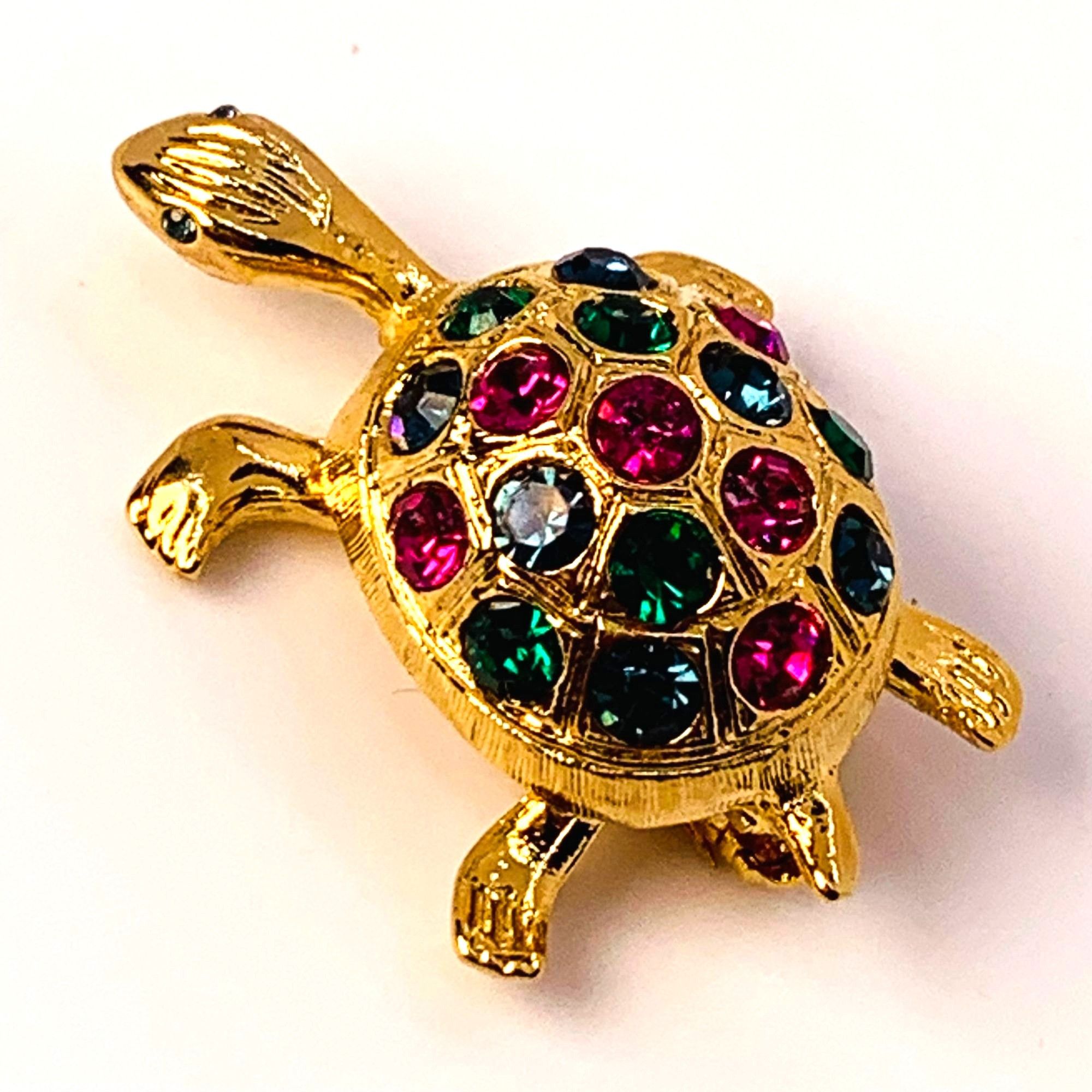 Sea Turtle Brooch With Green Rhinestones – Aurora Borealis Style Jewelry