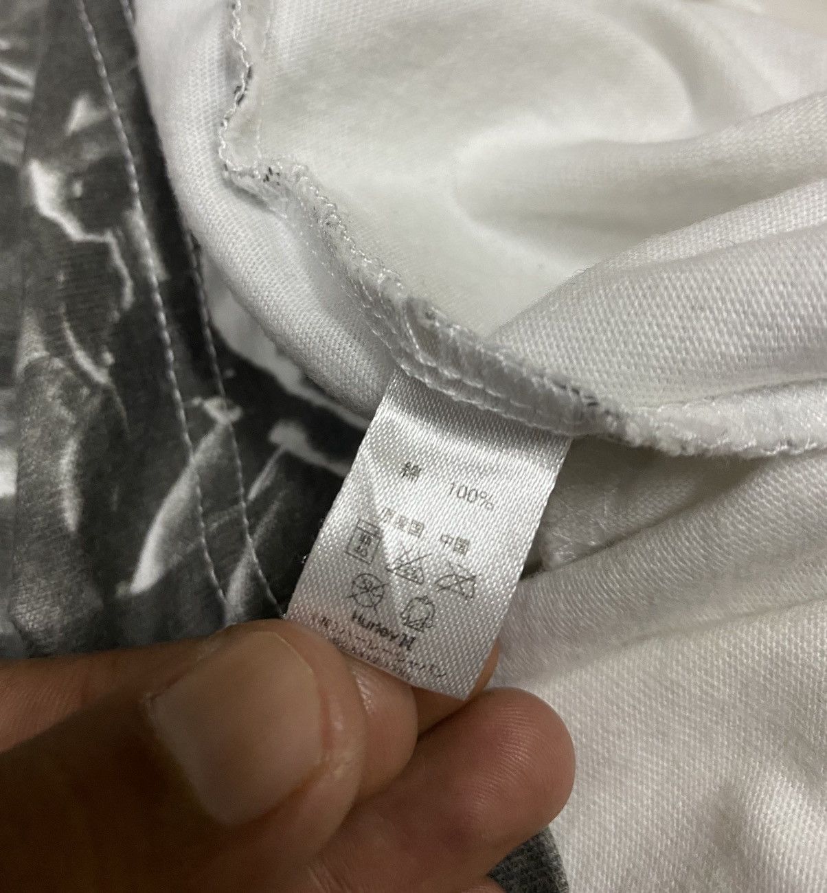 Hurley HURLEY T Shirt x Very Rare Design x Japanese Size US L / EU 52-54 / 3 - 11 Thumbnail