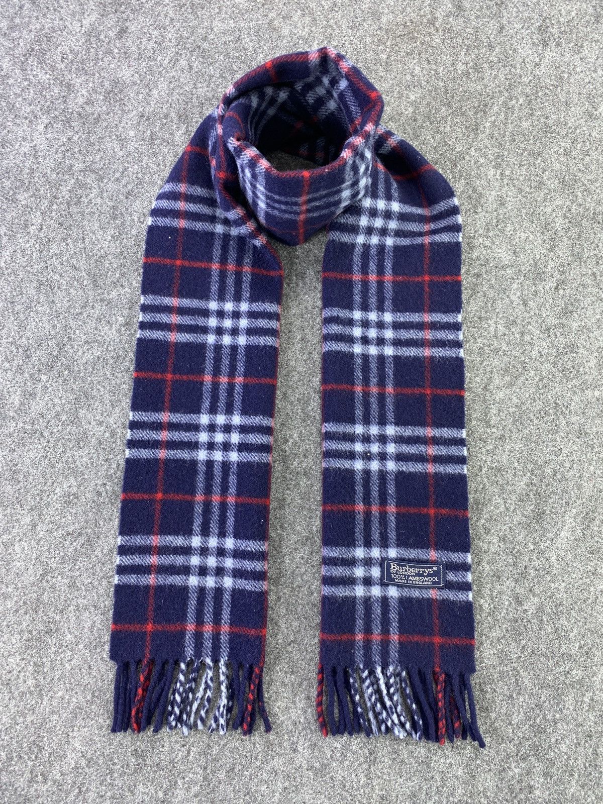 Vintage Burberry Wool Scarf/Muffler/Neckwear -T256