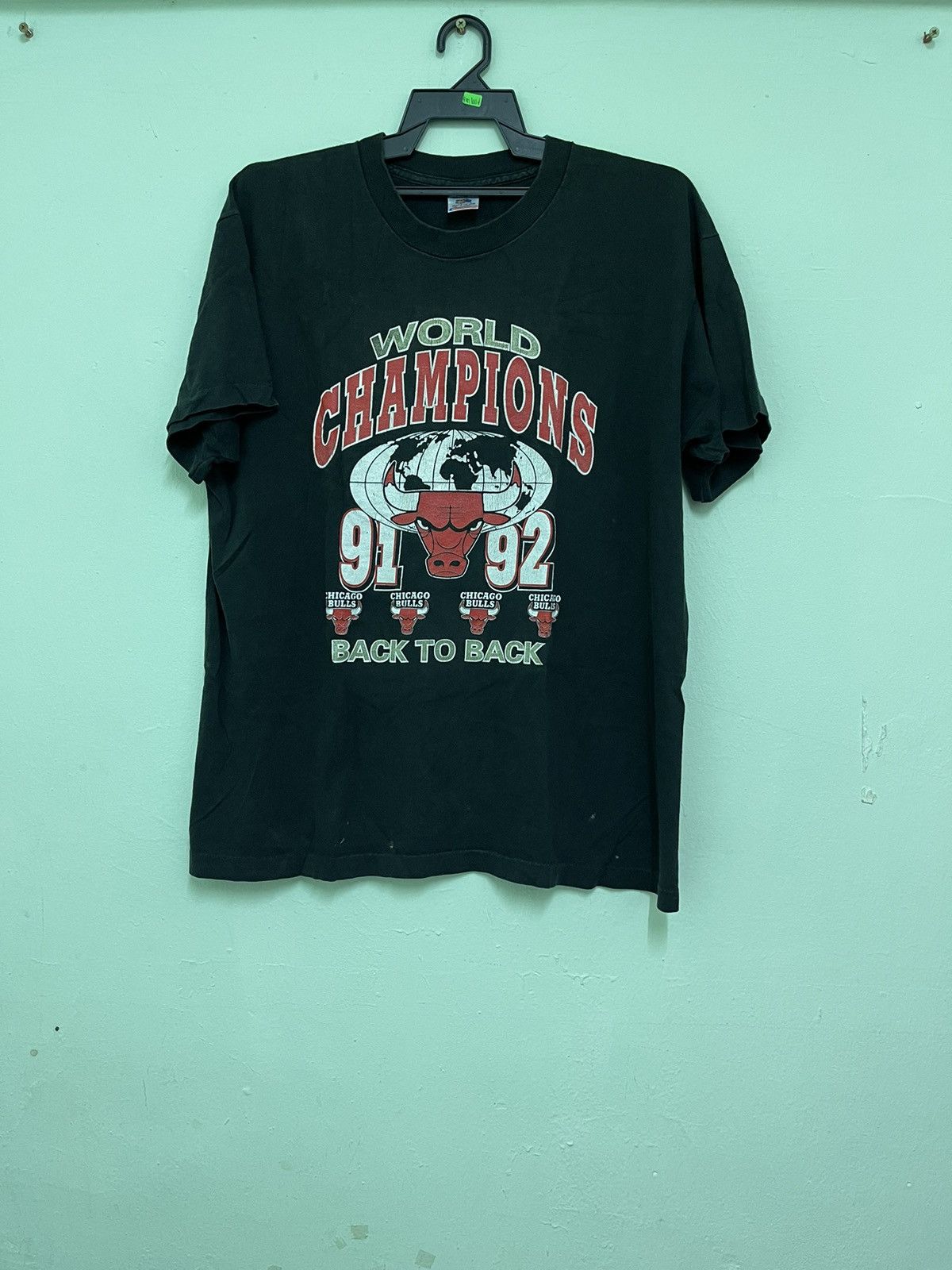 Vintage 1992 chicago bull wold championship tee