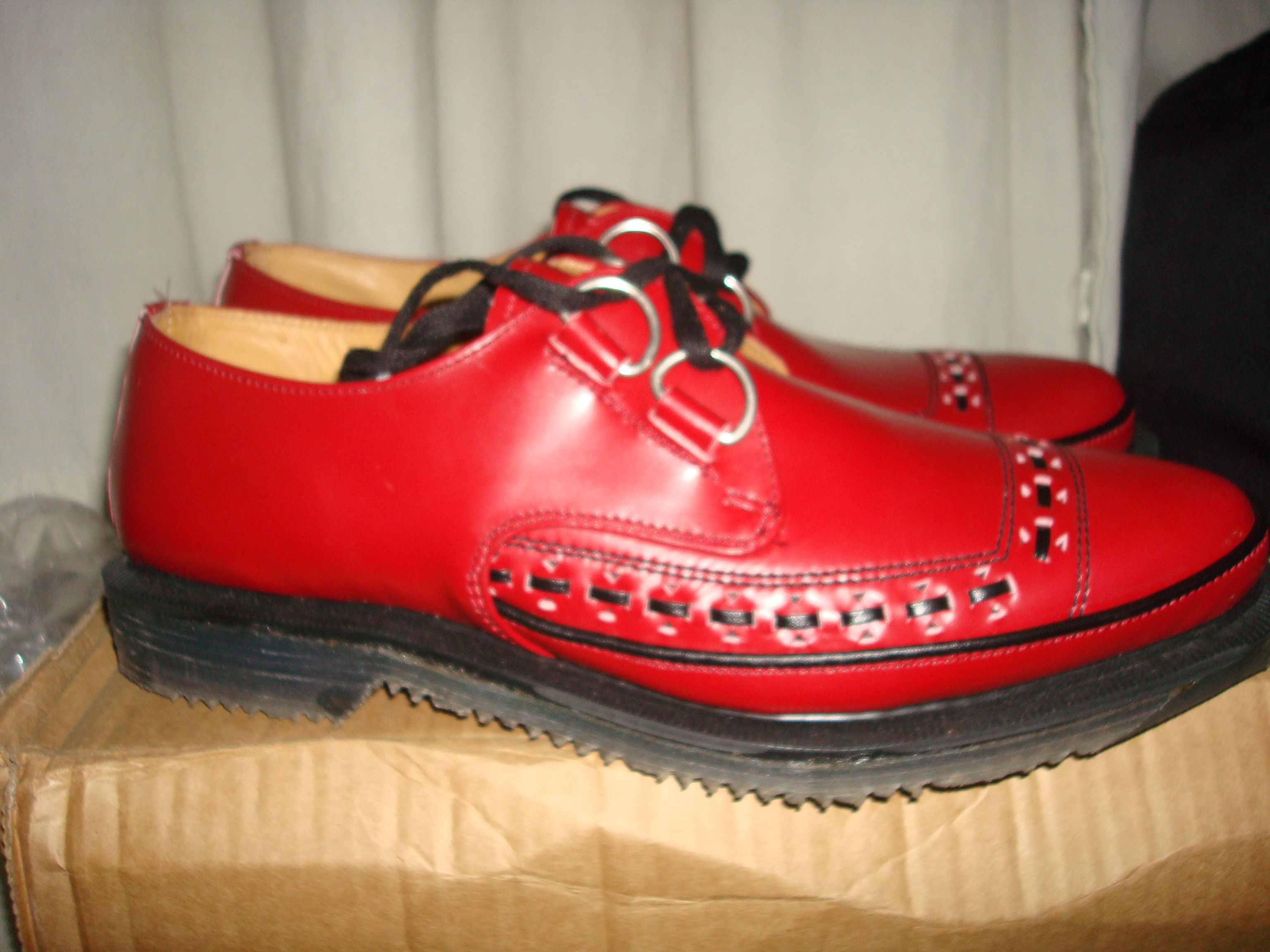 GEORGE COX x WOODIES RED LACED UP D RINGS GIBSON CREEPERS