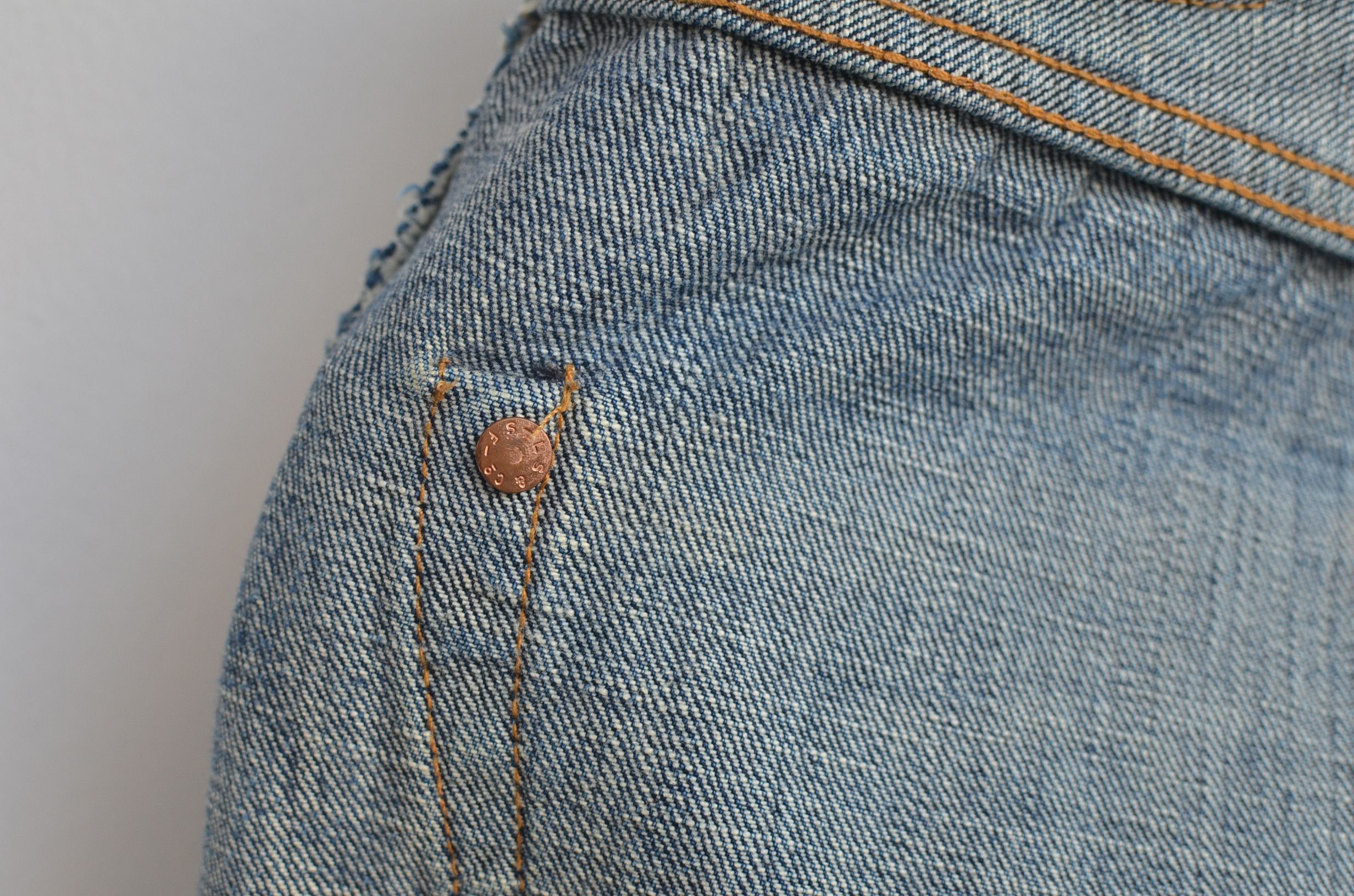 Levi's Vintage Clothing VINTAGE LEVIS 501XX 1947 BIG E SELVEDGE MADE IN USA Size US 29 - 9 Thumbnail