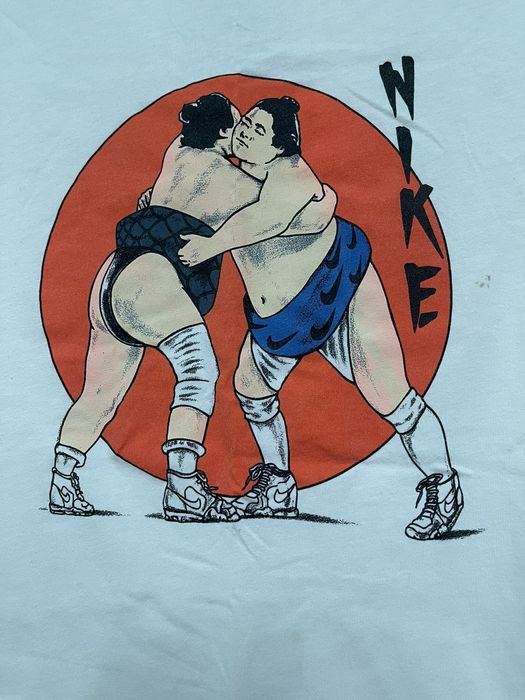 Nike sumo sale t shirt