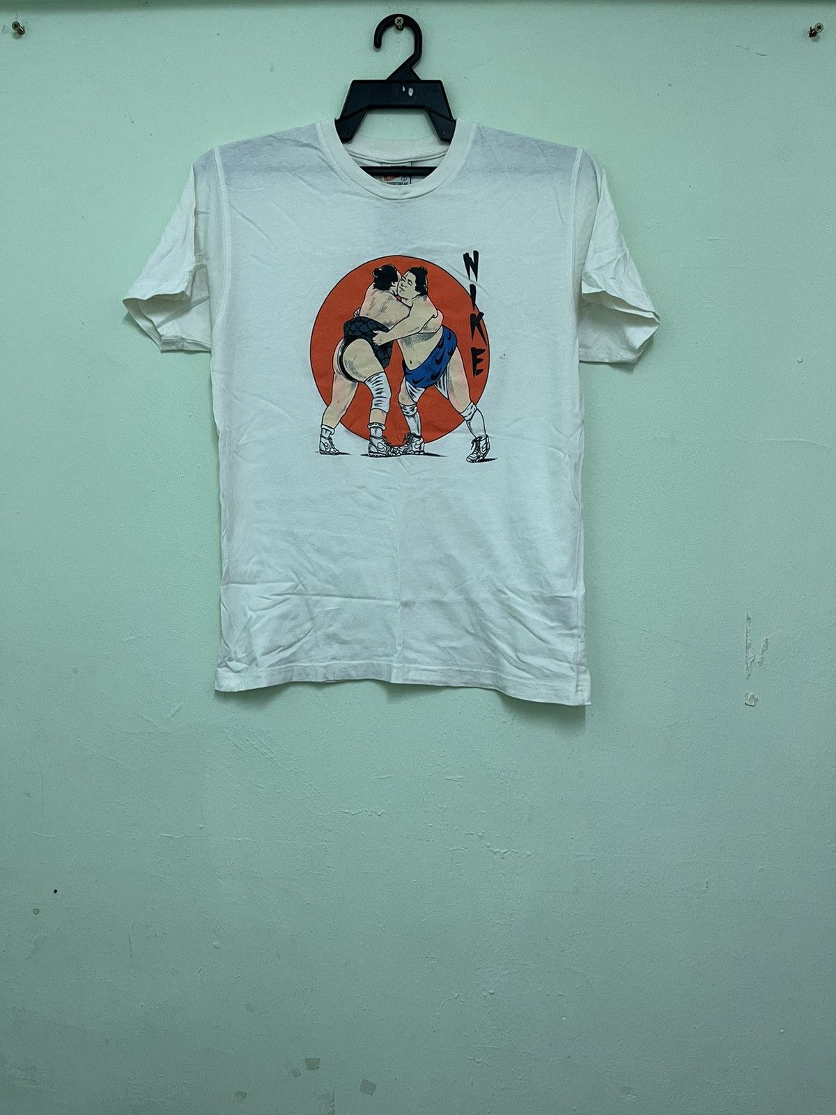 Nike sumo outlet t shirt