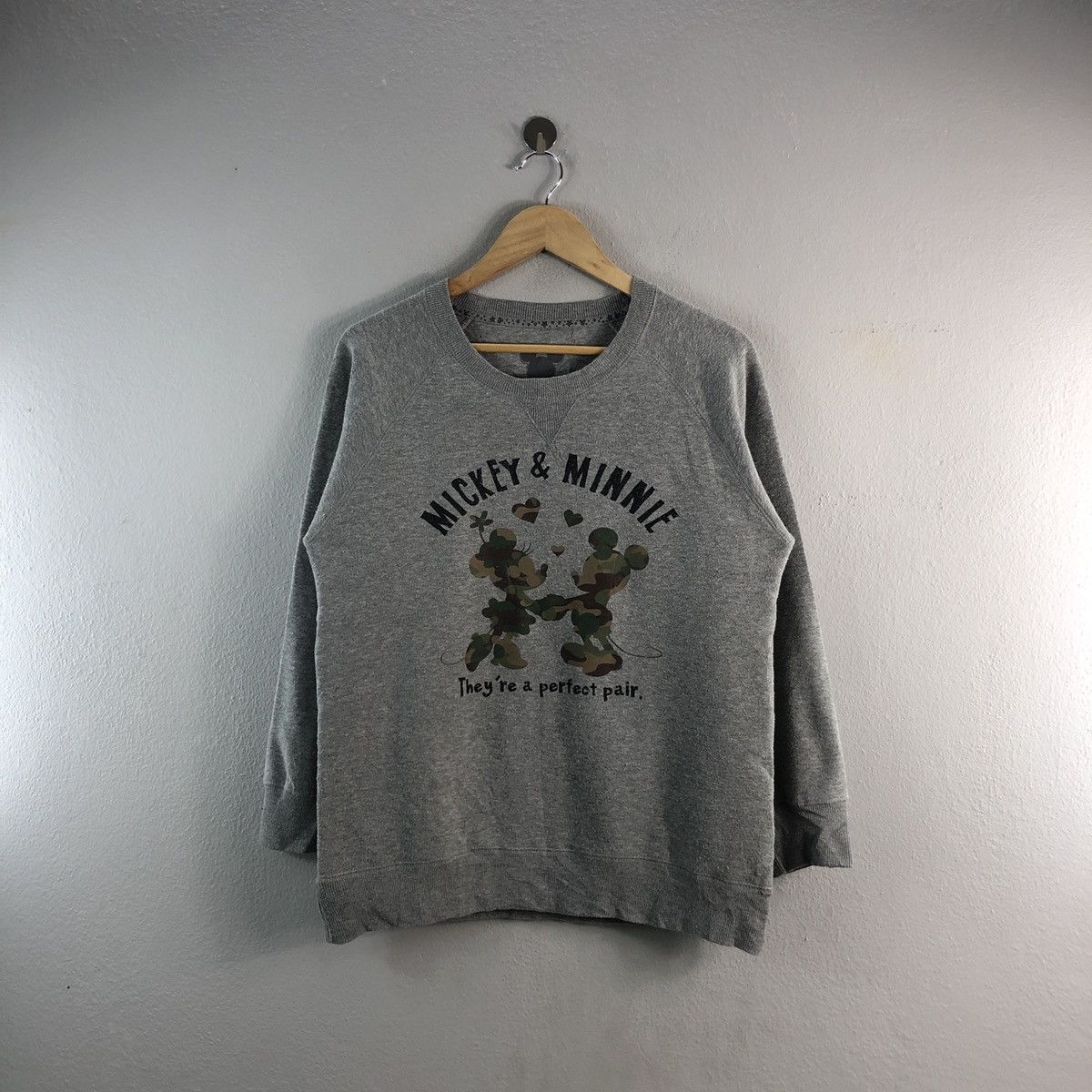 Mickey & Minnie Disney Cartoon Crewneck Sweatshirt