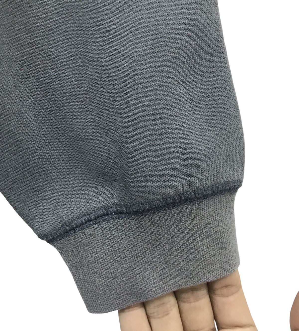 NIKE AIR MAX SWEATSHIRT