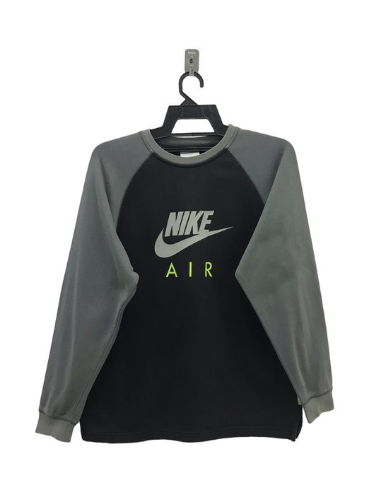 Nike air max online sweatshirt white